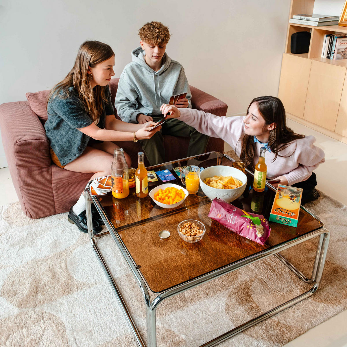 COUCHTISCH, Braun - Braun, Glas/Metall (90/90/40cm) - Oviala