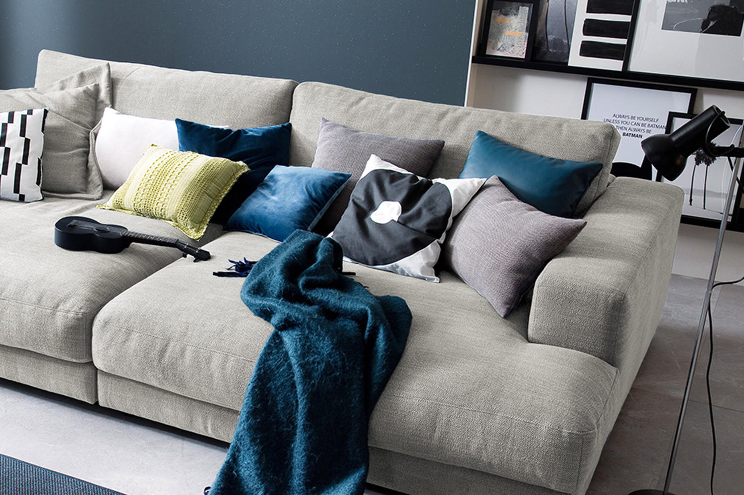 BIG SOFA MIT TABLETT SCHWARZ MADELINE Silber Webstoff - Silberfarben/Schwarz, Kunststoff/Textil (290/85/170cm) - KAWOLA