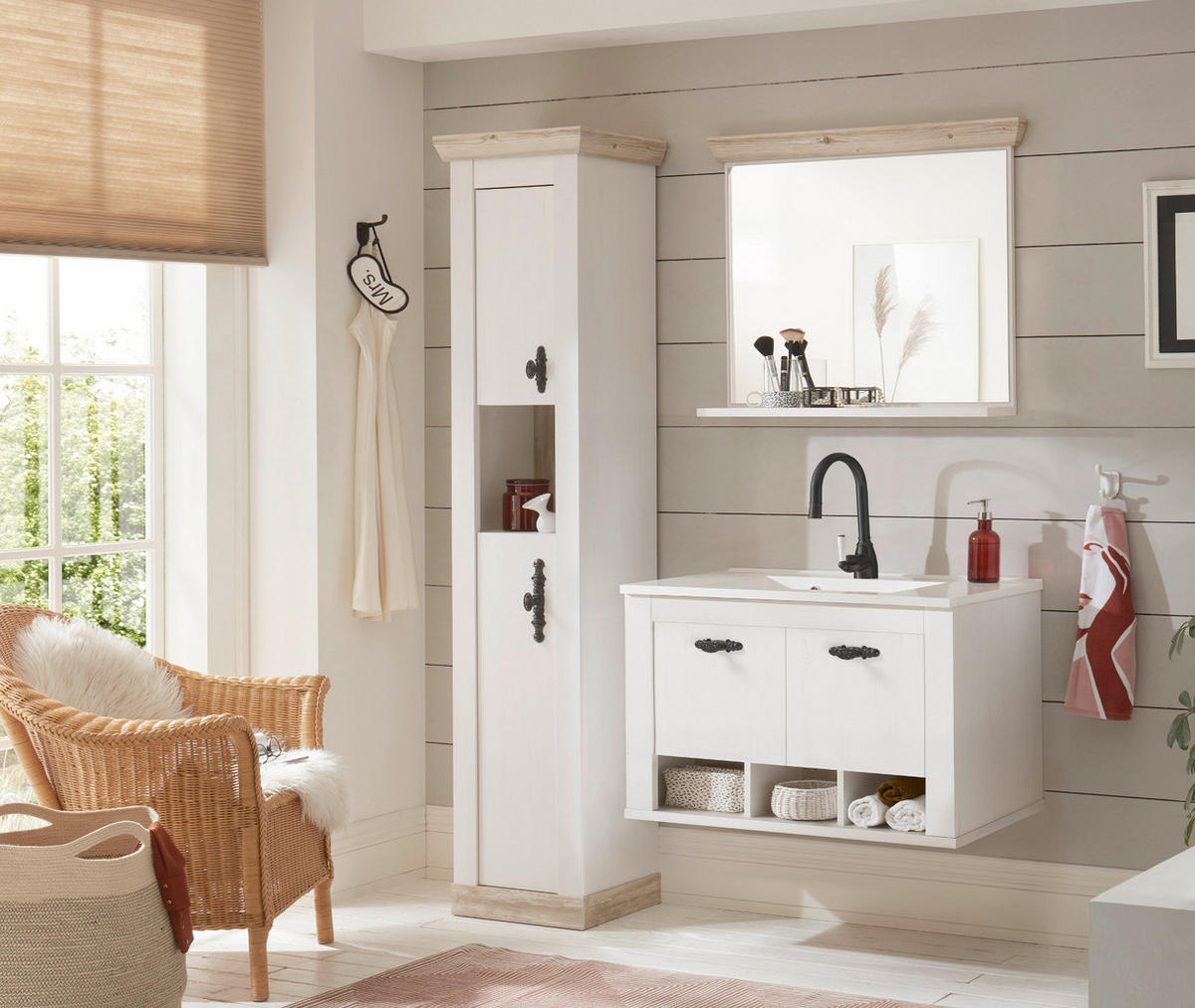 BADKOMBINATION Pinie weiß, Oslo Pinie, Landhaus Badmöbel Set 4-tlg. hängend MIT Waschbecken 143 x 200 cm - Anthrazit/Weiß, Holzwerkstoff/Metall (143/200/46cm) - Furn.Design