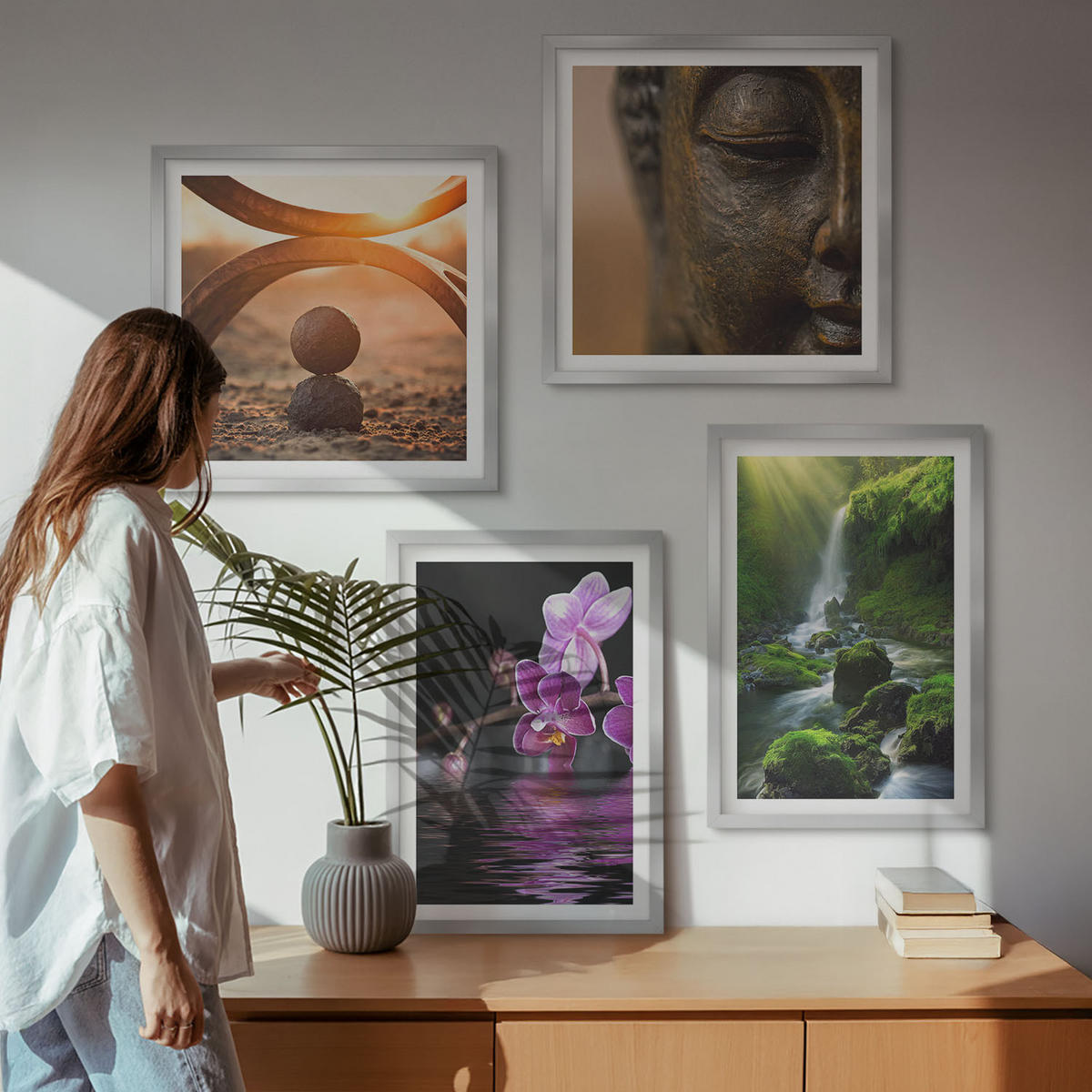 BILDER SET 4er Set - 50x50 cm & 40x60 cm Silberner Rahmen - Blumen im Wasser des Buddha-Wasserfalls - Silberfarben, Kunststoff (50/50cm) - TULUP