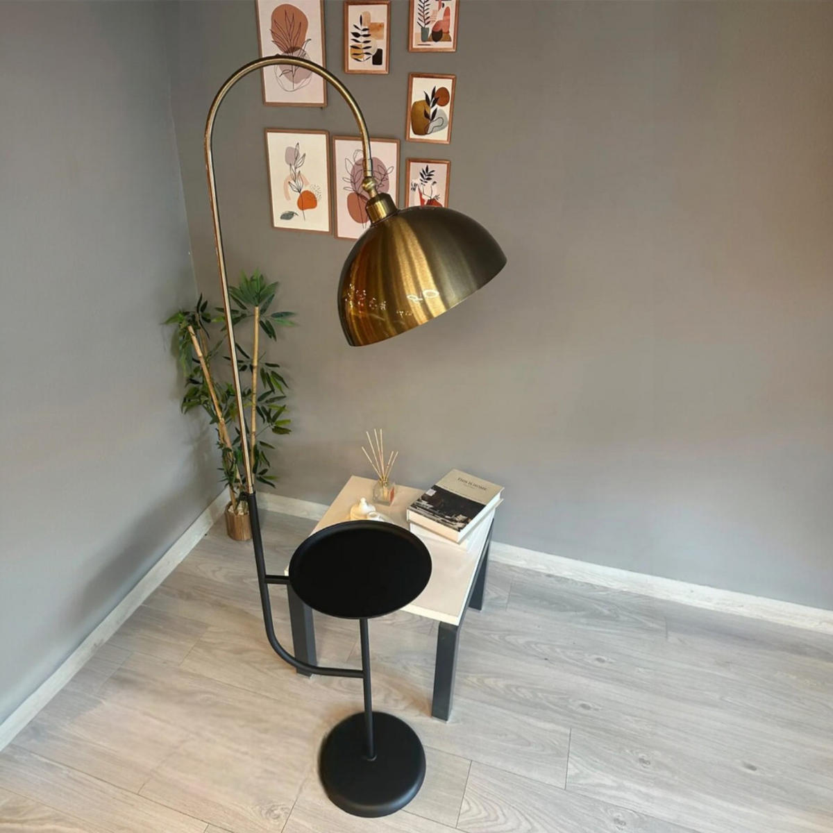 STEHLAMPE Gorkiede E27, verstellbarer Lampenschirm aus Metall - Multicolor, Metall (37/37/170cm) - Bamyum