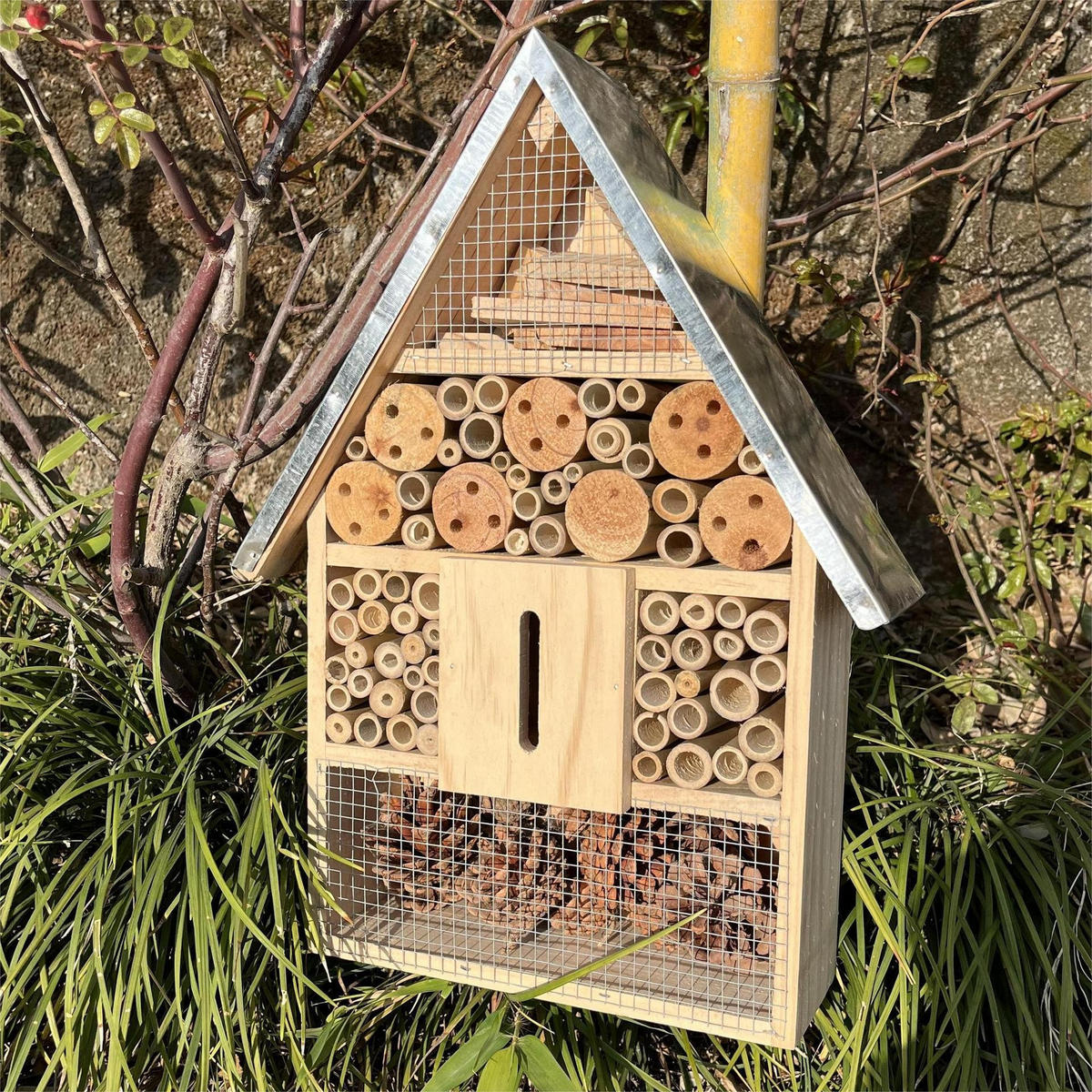 INSEKTENHOTEL 23/9.5/39.6 cm - Multicolor, Holz (9.5/39.6/23cm) - Authentics