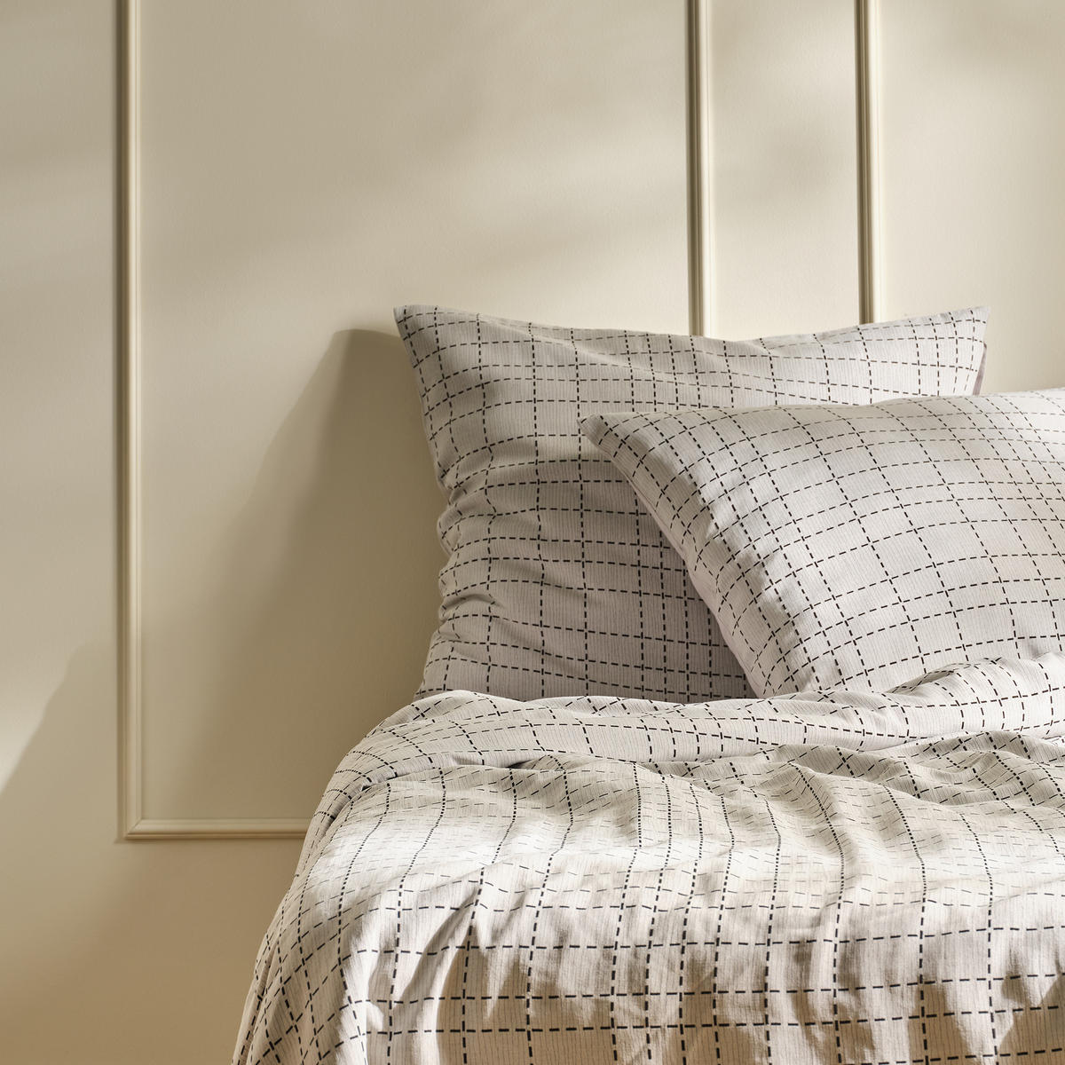 BETTWÄSCHE Sirana - Hellgrau, Textil (200/220cm) - home&you