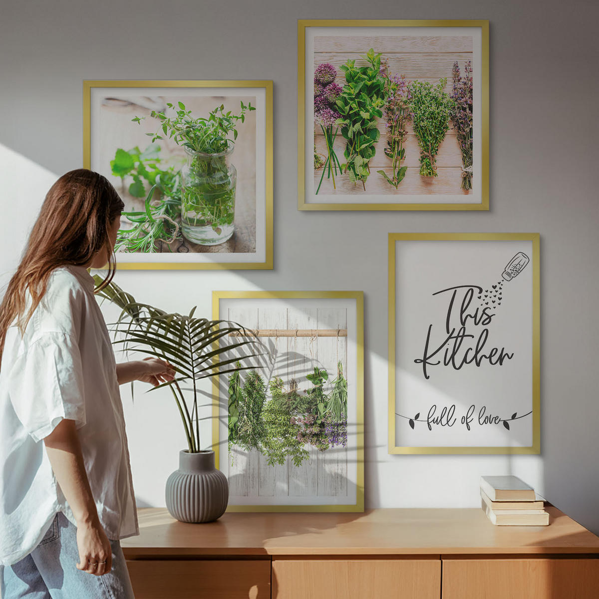 BILDER SET 4er Set - 50x50 cm & 40x60 cm Goldrahmen - Kräuterpflanzen zum Trocknen in der Küche - Goldfarben, Kunststoff (50/50cm) - TULUP