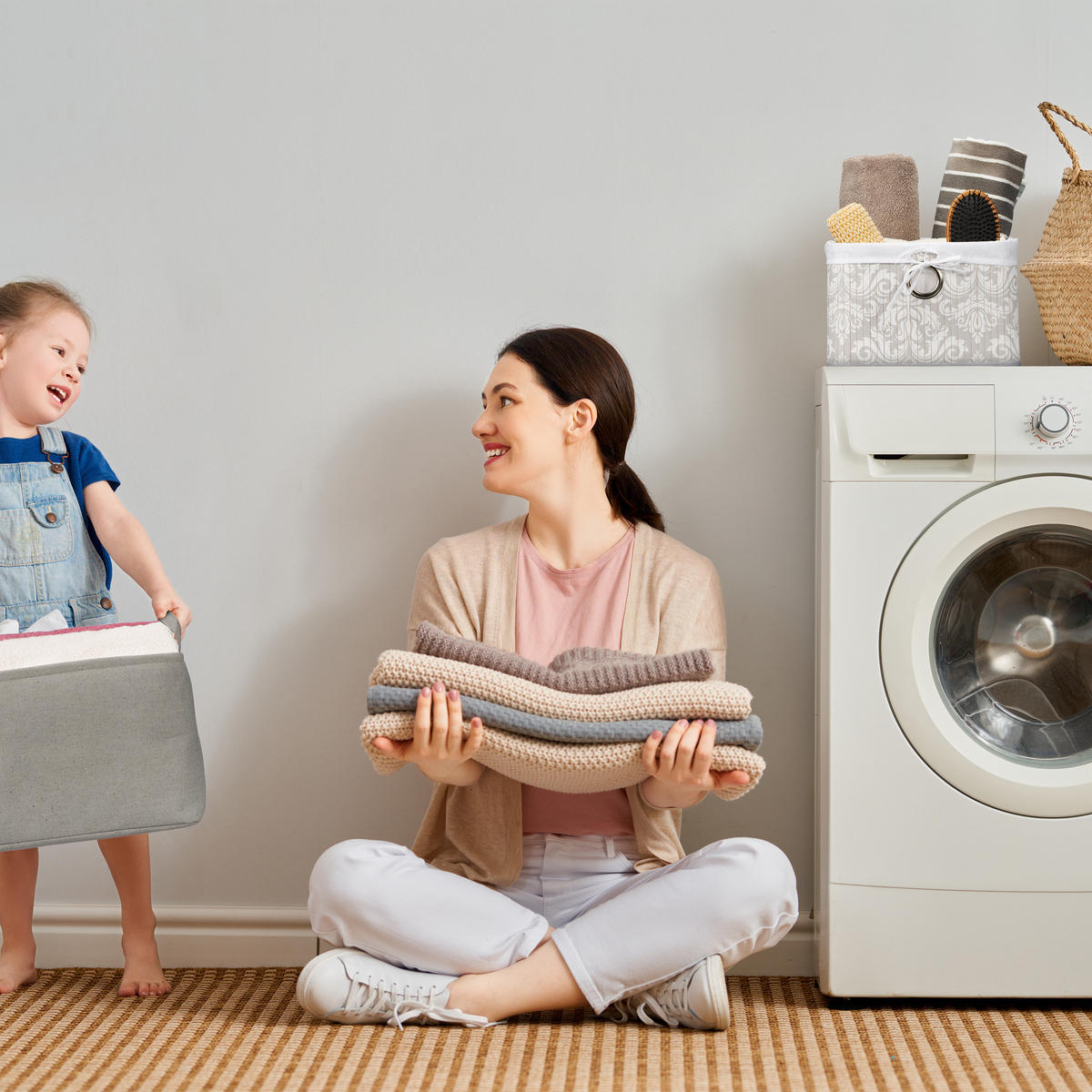 AUFBEWAHRUNGSKORB - Multicolor, Holz/Textil (31/20/31cm) - Relaxdays