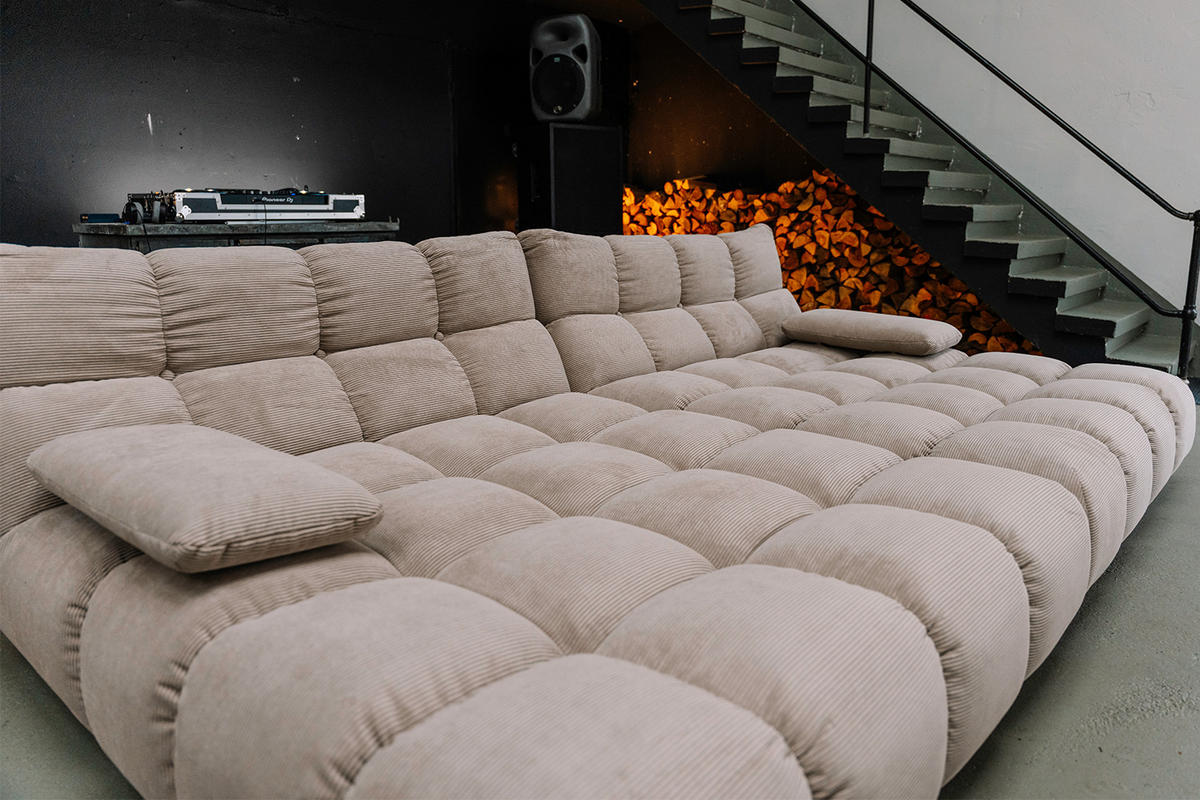 BIG SOFA VIVIEN Beige Cord - Beige/Schwarz, Kunststoff/Textil (296/85/178cm) - KAWOLA