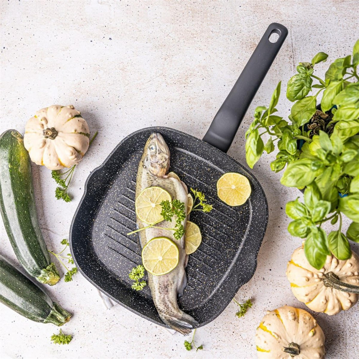 GRILLPFANNE Schwarz 24/24/4 cm KB7661 - Schwarz, Metall (24cm) - Klausberg 