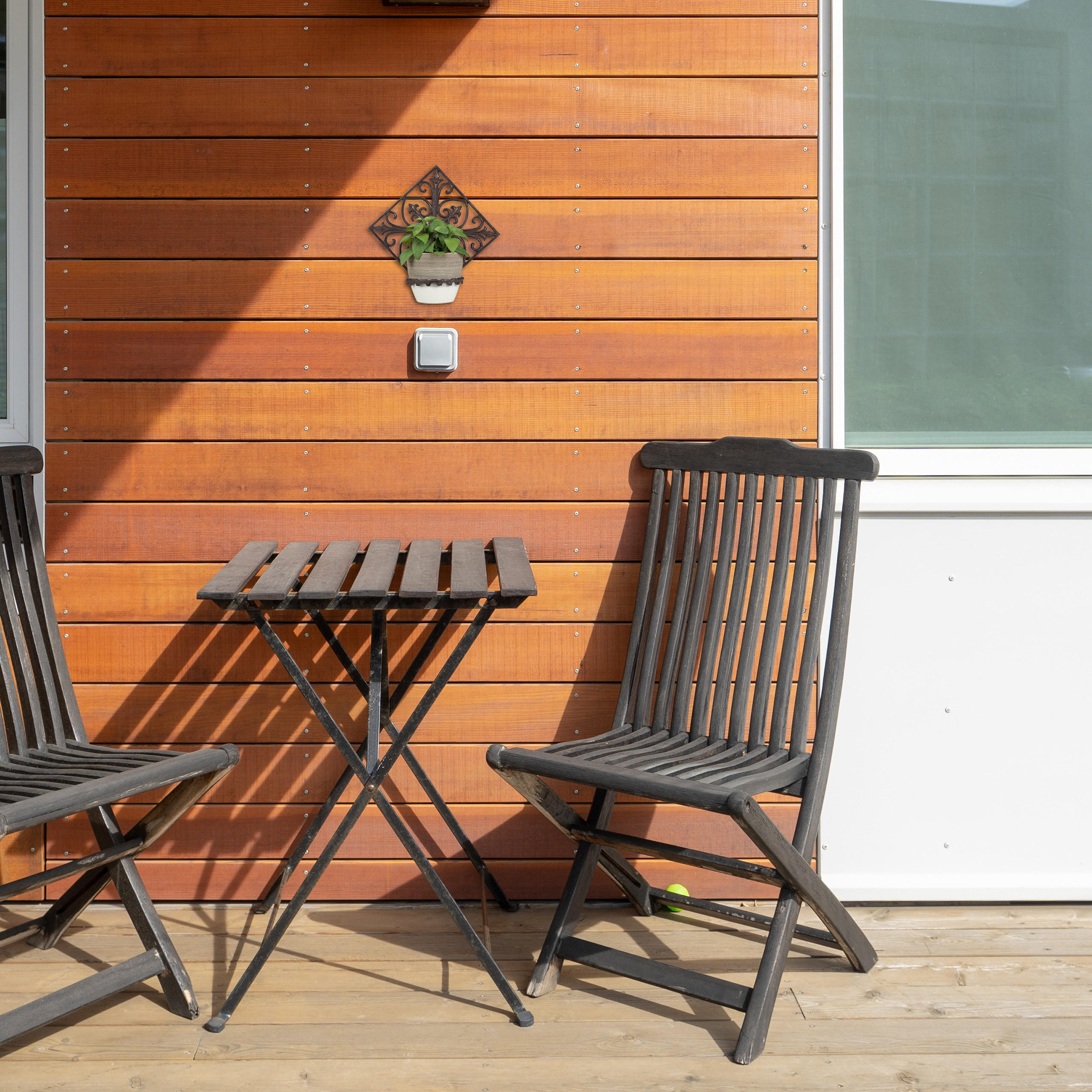 BLUMENHALTER - Dunkelbraun, Metall (34.5/34.5/17.5cm) - Relaxdays