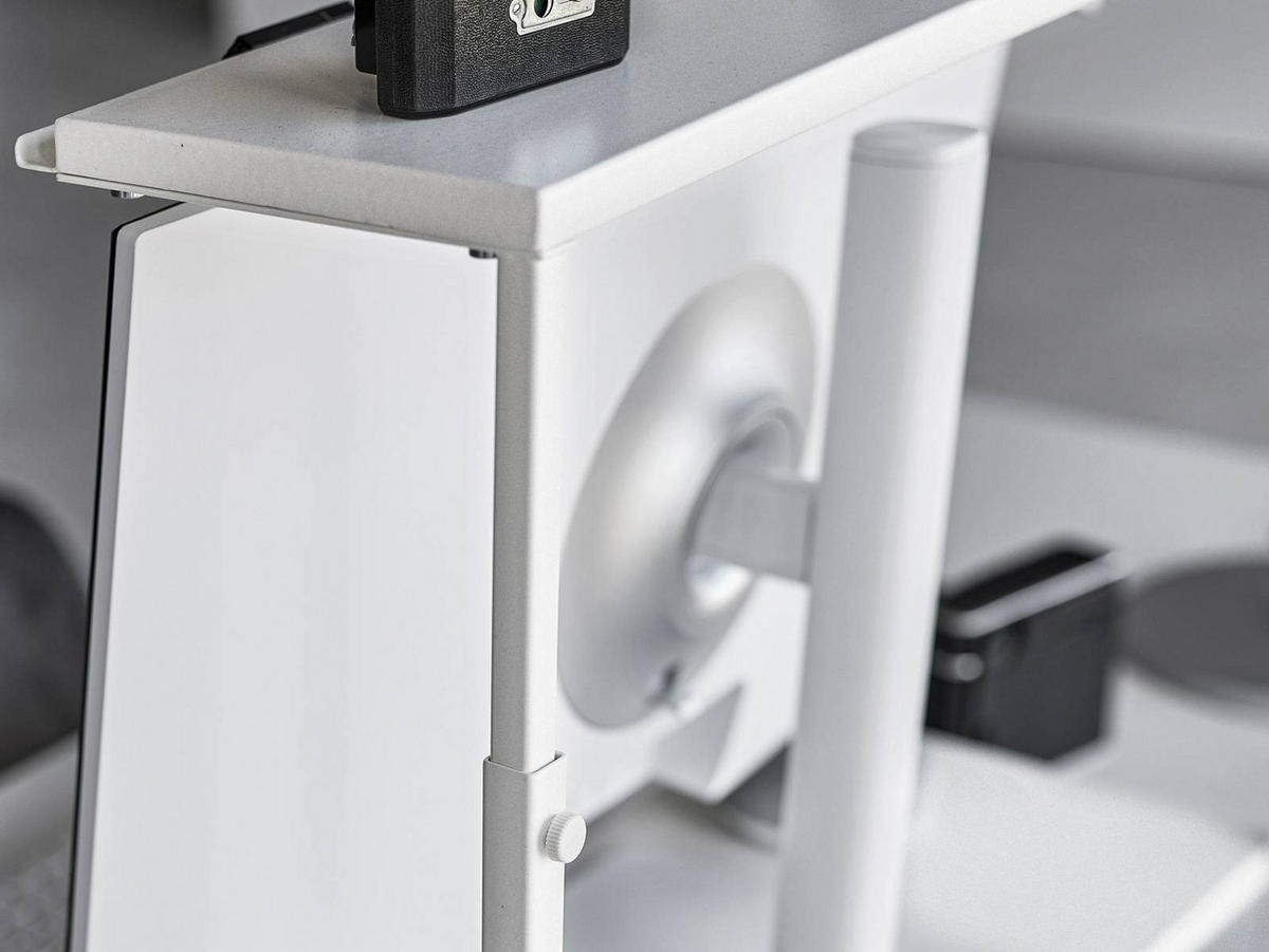 MONITORSTÄNDER Tower weiß 59/65/28 cm - Weiß, Metall (28/59/38cm) - Yamazaki