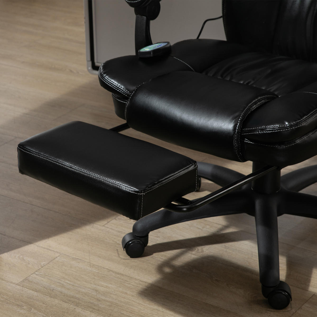 CHEFSESSEL DE-11748 mit Massagefunktion & neigbarer Rückenlehne Schwarz - Schwarz, Metall (68.5/121/68.5cm) - ComfortXL