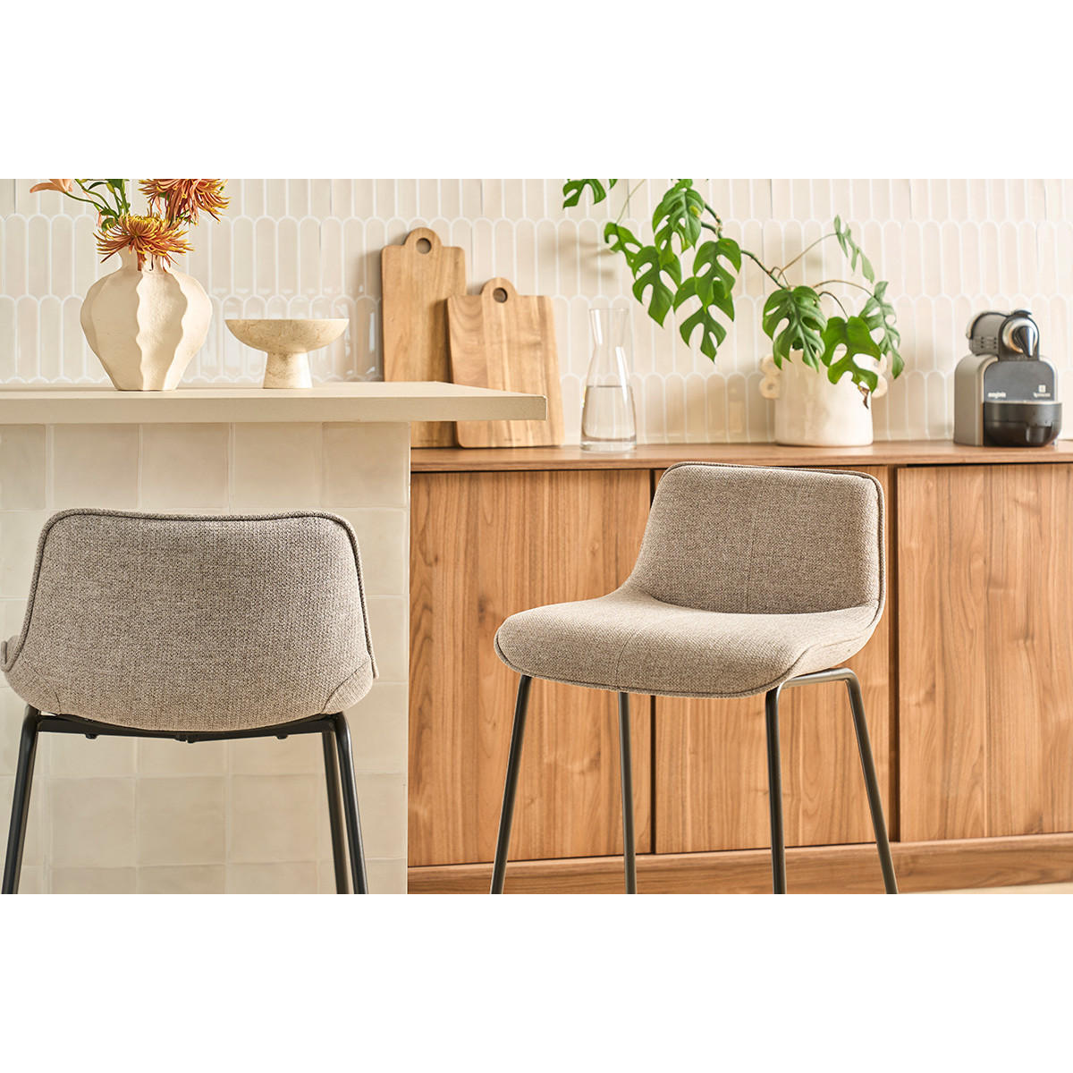 BARHOCKER aus taupefarbenem Stoff und schwarzem Metall H65 cm (2er Set) BOOST - Taupe, Textil (45/82.5/49.5cm) - Miliboo