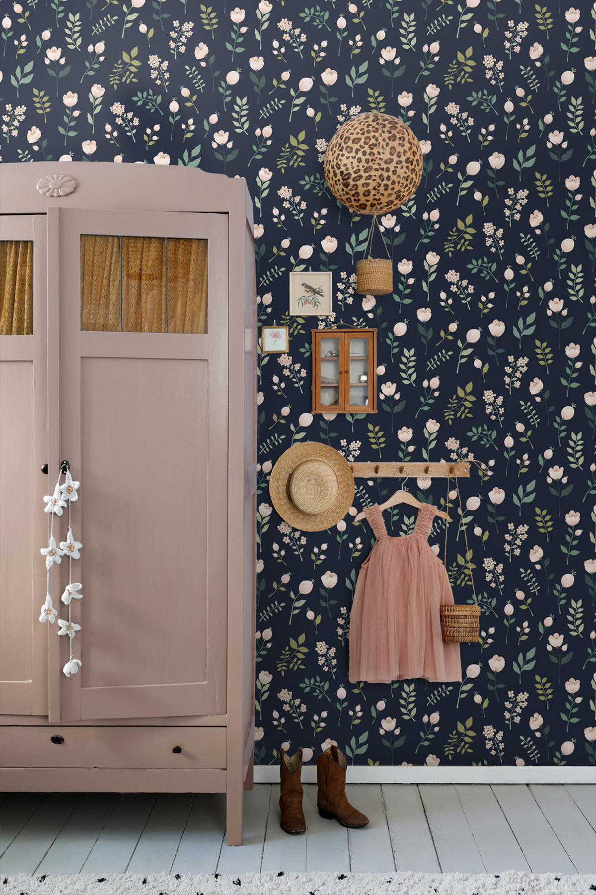 TAPETE Blumen 53 cm x 10.05 m - Blau, Papier (53/0.1cm) - ESTAhome