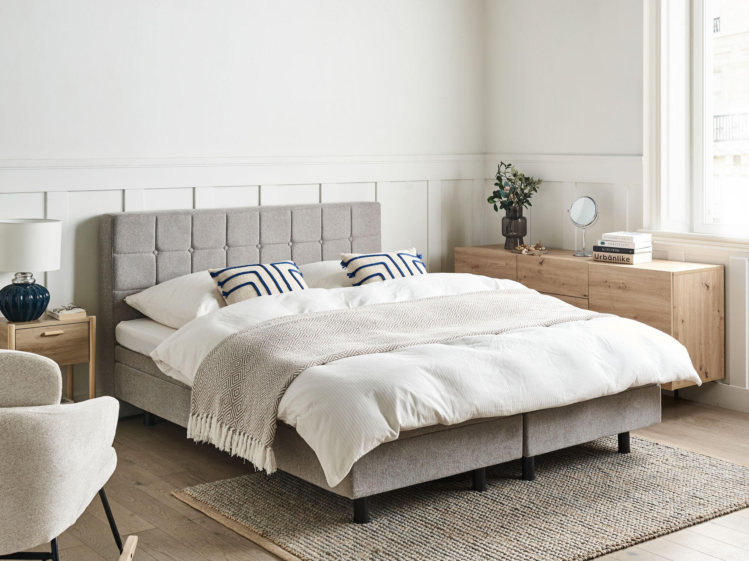 POLSTERBETT verstellbar 160x200 cm Grau Duke - Hellgrau, Textil (160/200cm) - Beliani