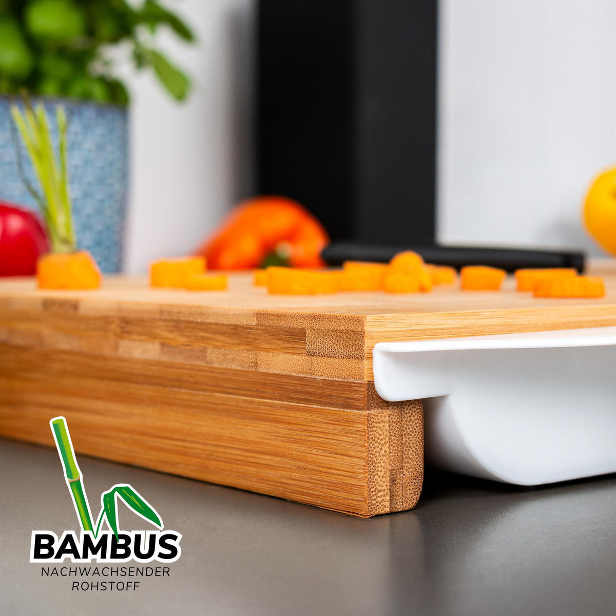 SCHNEIDEBRETT, mit 2 Auffangschalen, Bambus - Braun, Holz (49.5/28.5cm) - bremermann