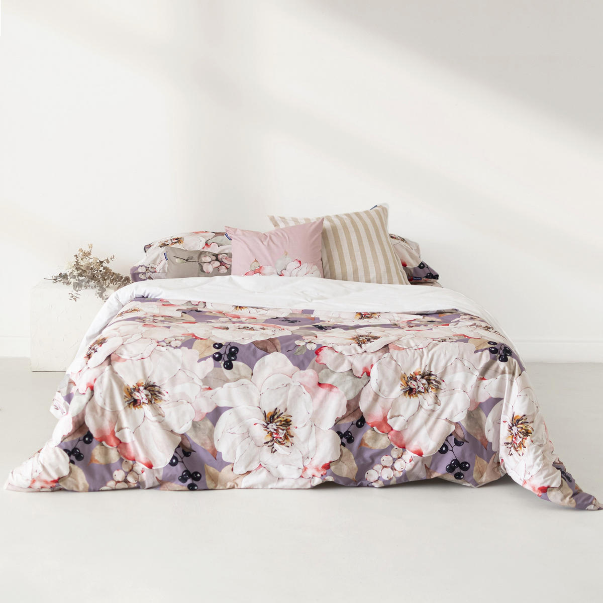 BETTBEZUG white peonies 200x200 cm (komfortgrösse) mehrfarbig - Multicolor, Textil (200/200cm) - Happy Friday