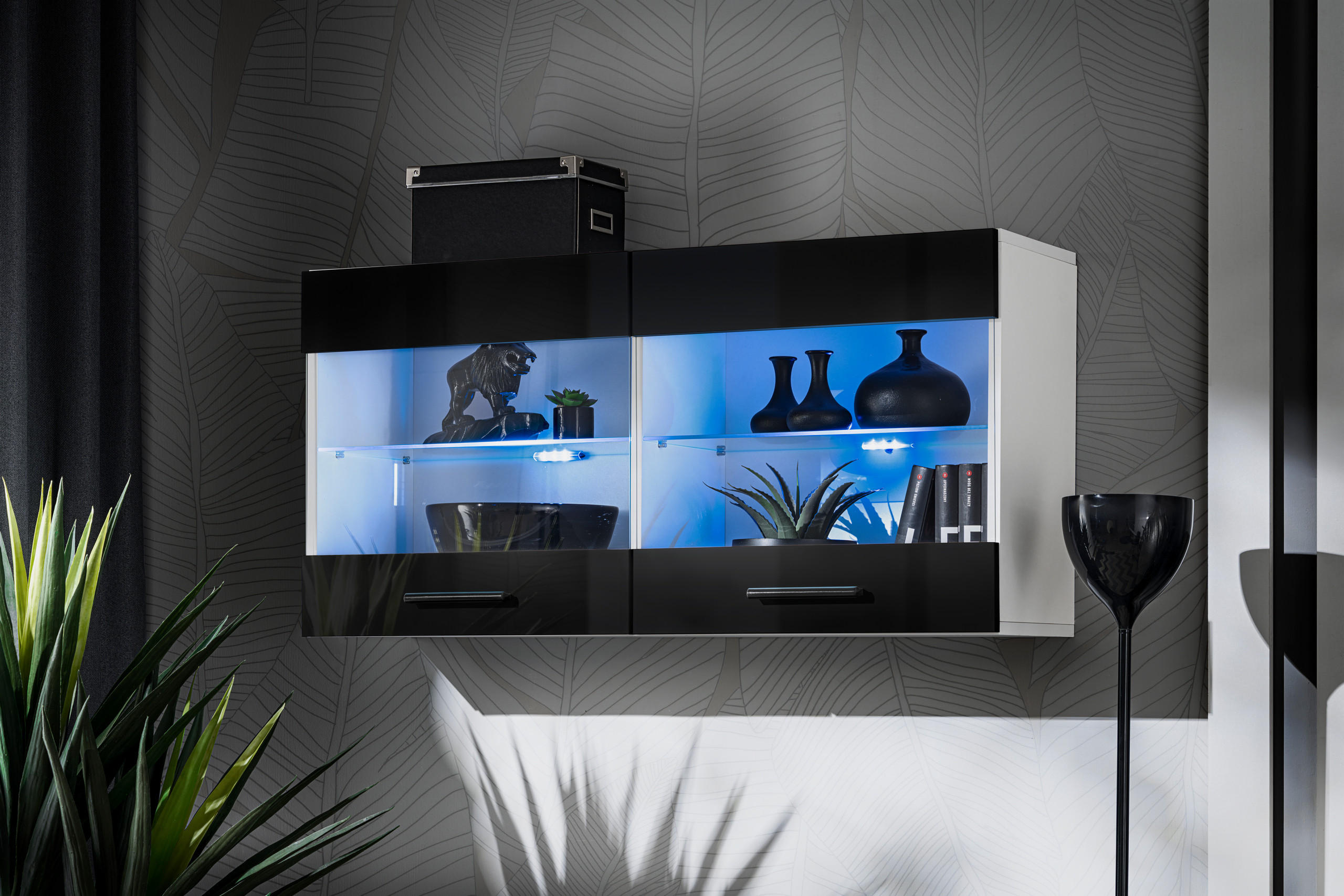 HÄNGEVITRINE SAVONA, Schwarz, LED Blau - Schwarz/Weiß, Glas/Holzwerkstoff (100/50/27.2cm) - Komodee