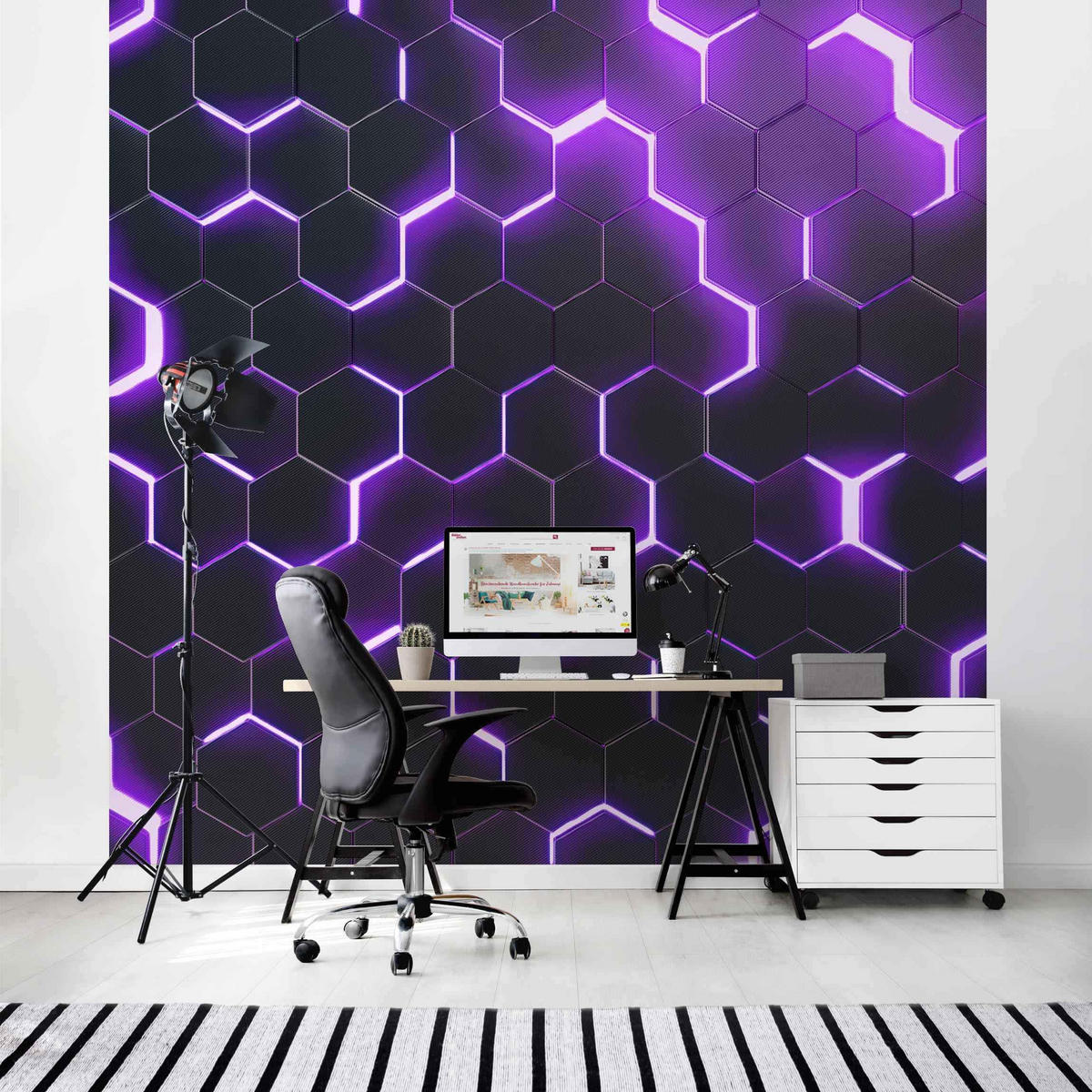 FOTOTAPETE Strukturierte Hexagone mit Neonlicht in Lila 288/288 cm - Schwarz, Papier (288/288cm) - Bilderwelten