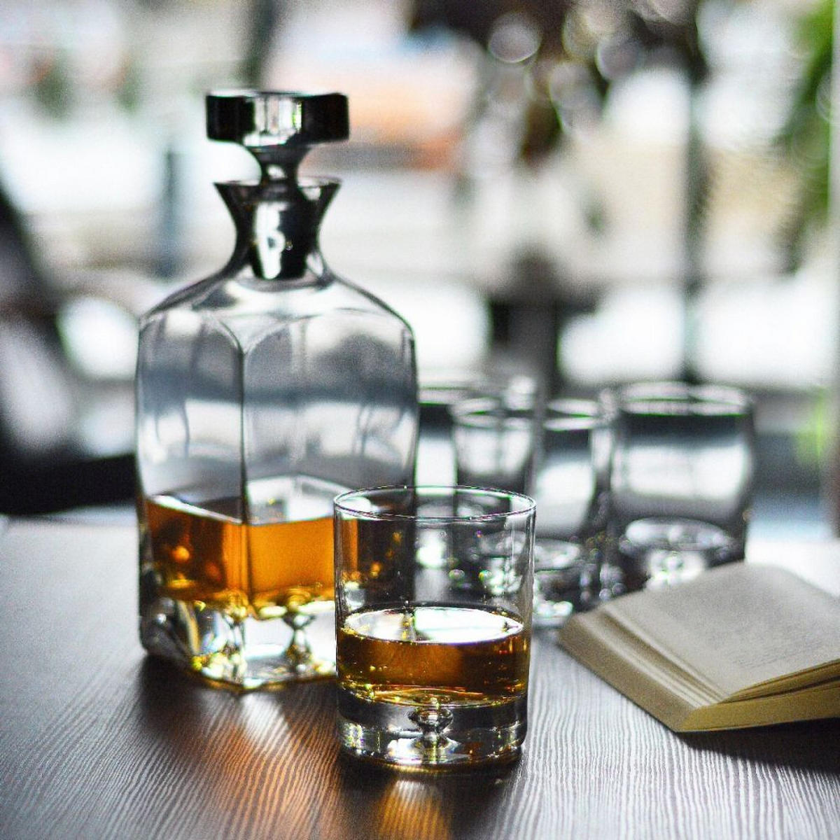 WHISKYKARAFFE MIT STOPPER, 1 Stk., 750 ml, Handgemacht - Transparent, Glas (0.75L) - Krosno Glass