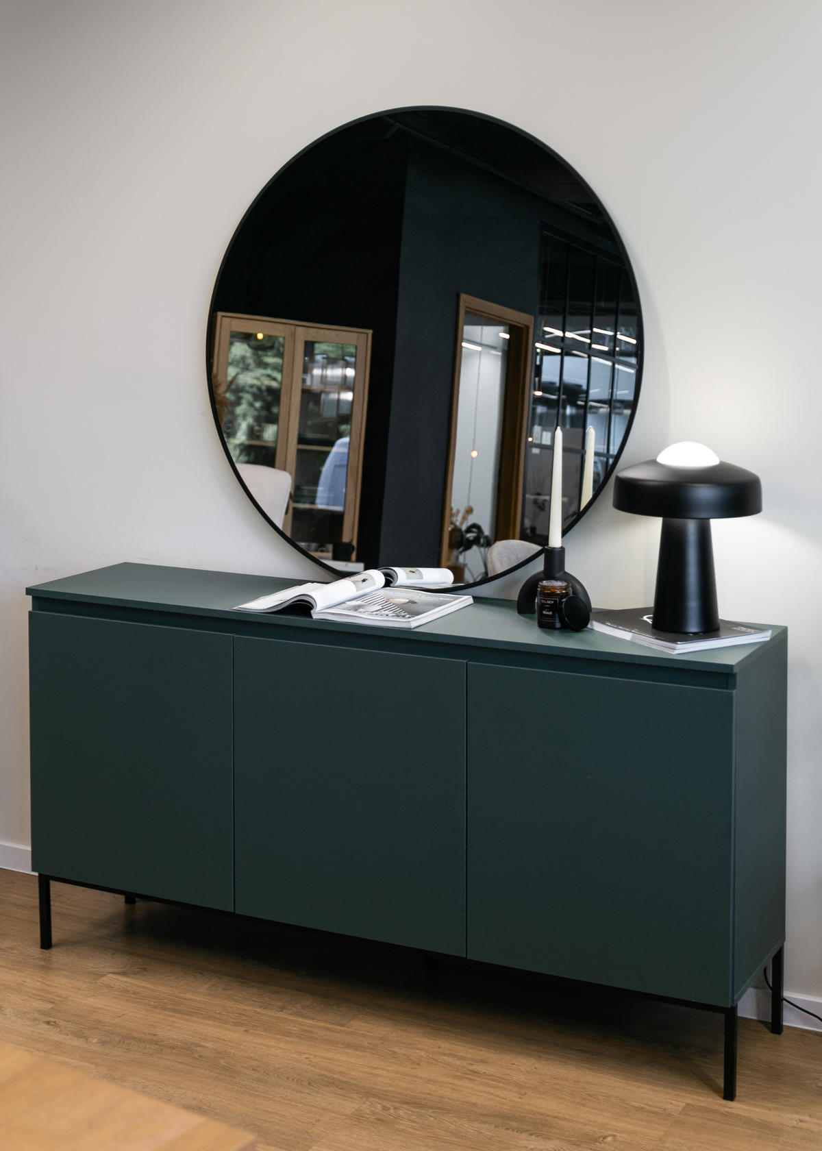 SIDEBOARD Bemmi Dunkelgrün mit Metallbeinen 150 cm - Dunkelgrün/Schwarz, Holzwerkstoff/Metall (150/77/35cm) - Selsey