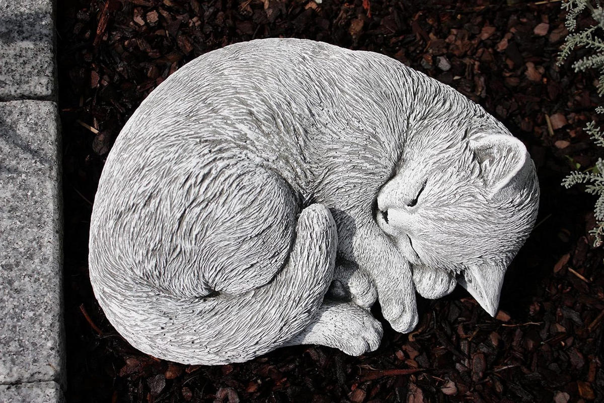 STEINFIGUR Katze schlafend eingerollt, frostfest, Steinguss, massiv - Grau, Stein (26/11/14cm) - stoneandstyle