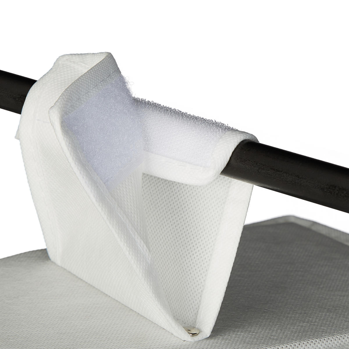 ZÁVESNÝ regál - biela, textil/vlnitá lepenka (14.5/82/30cm) - Relaxdays