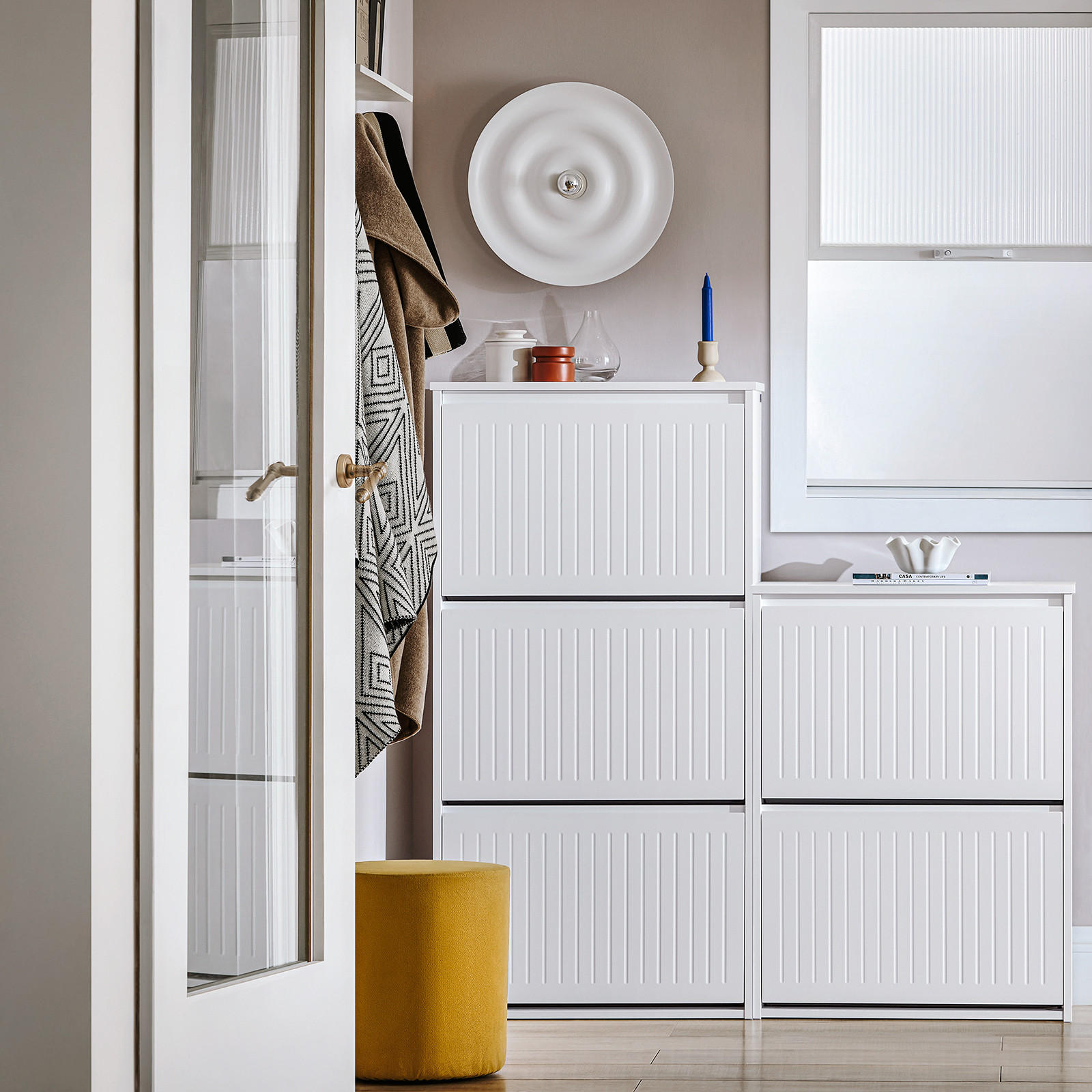 SCHUHSCHRANK mit 3 Klappen Weiß - Weiß, Holzwerkstoff (61/120/26cm) - SoBuy