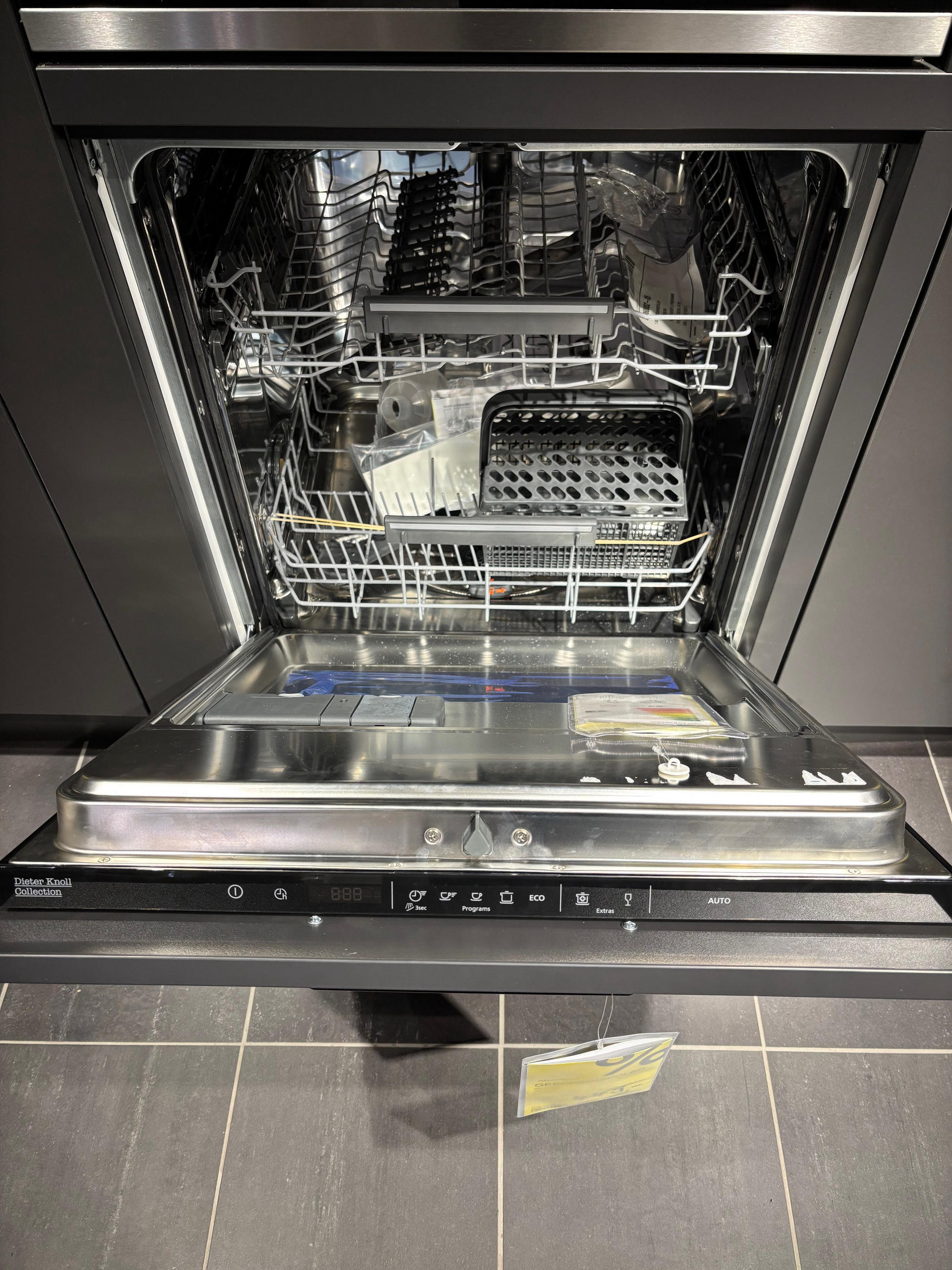 Geschirrspüler - Dieter Knoll