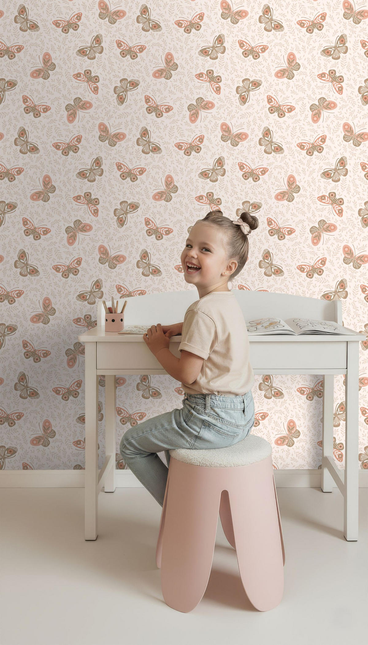 TAPETE Schmetterlinge 50 x 900 cm - Beige, Papier (50/0.1cm) - ESTAhome