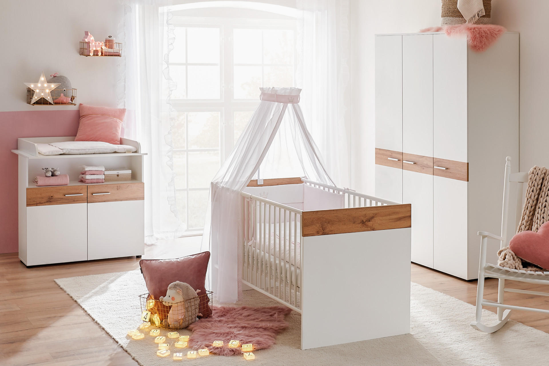 Kinderzimmer Baby Rose WeiÃ Bett Kasten