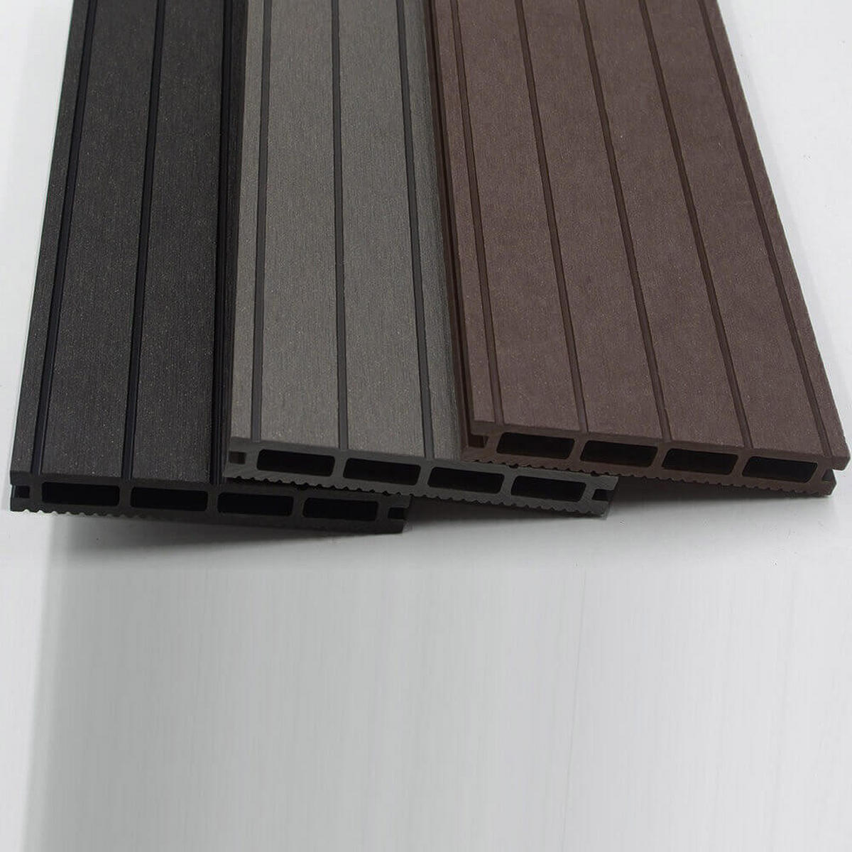 TERRASSENDIELEN SAMANA - Dunkelbraun, 2 m² - Dunkelbraun, Kunststoff (220/14.6/2.1cm) - Home Deluxe