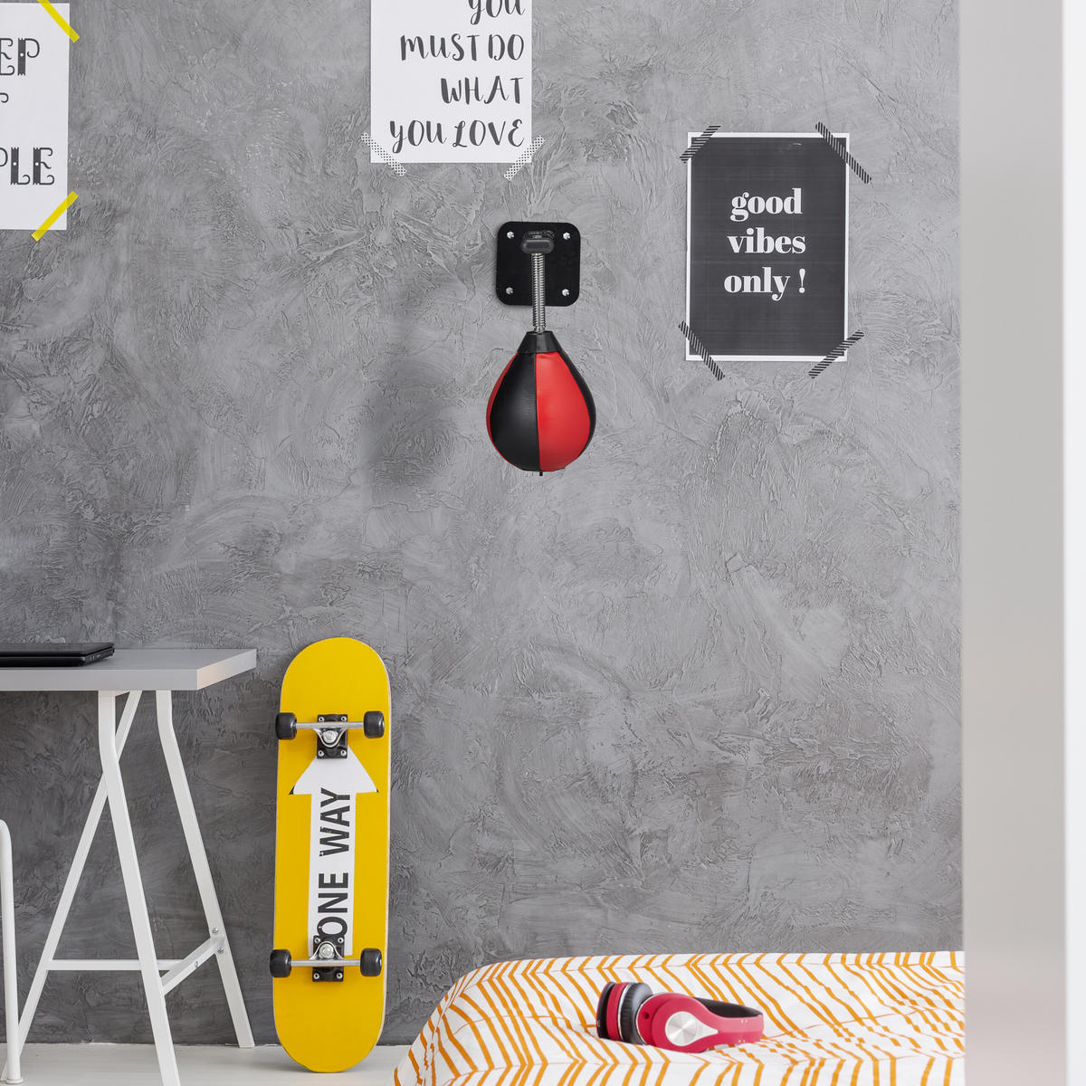 PUNCHINGBALL - Multicolor, Kunststoff/Metall (17/45cm) - Relaxdays