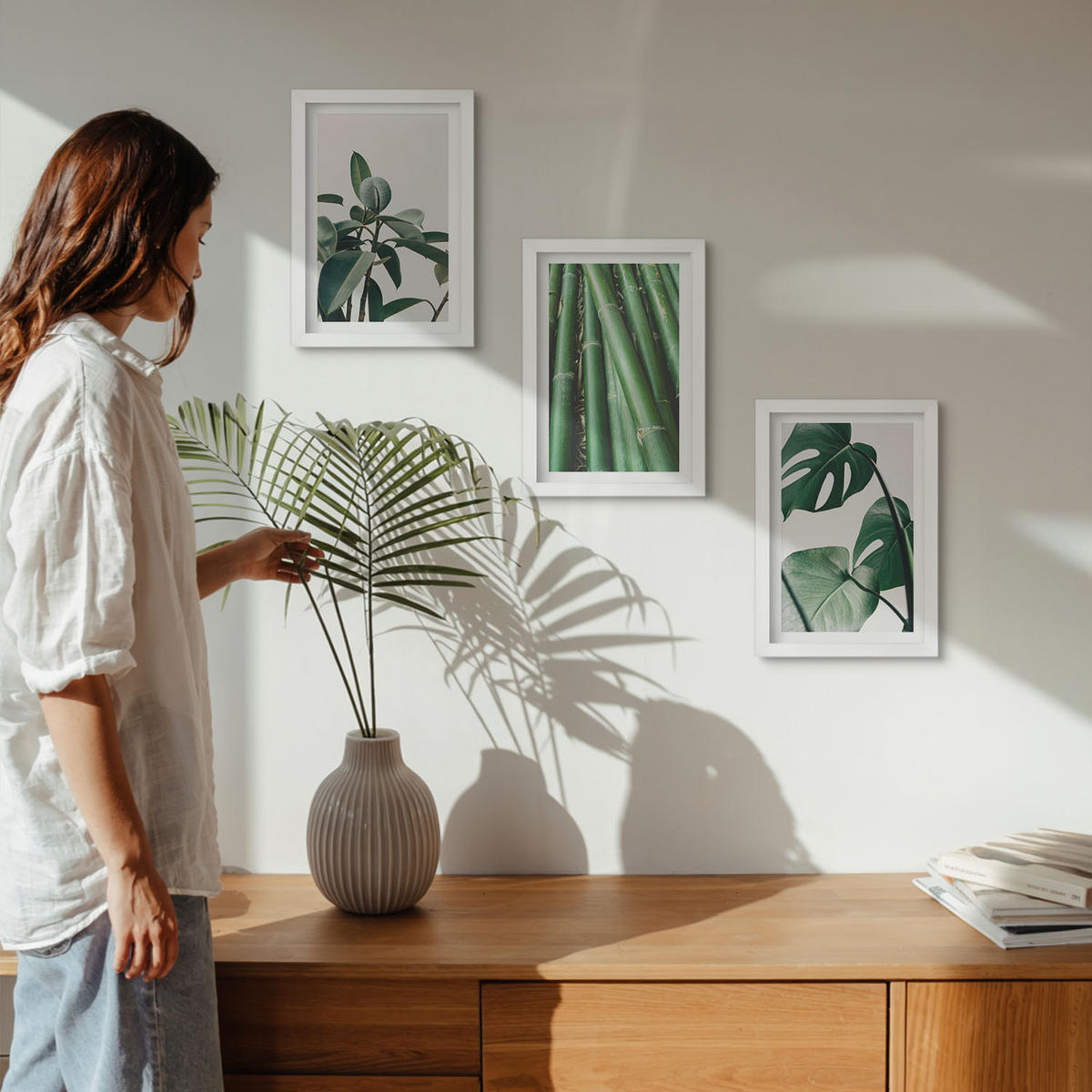 BILDER SET 3er Set - 20x30 cm Weißer Rahmen - Bambusstängel und Monstera-Blätter - Weiß, Kunststoff (20/30cm) - TULUP