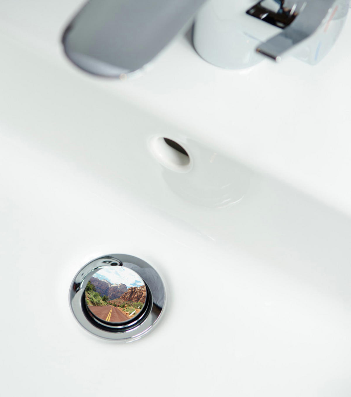 WASCHBECKENSTÖPSEL Road Trip 2 - Braun, Kunststoff/Metall (4/7/7cm) - Sanilo