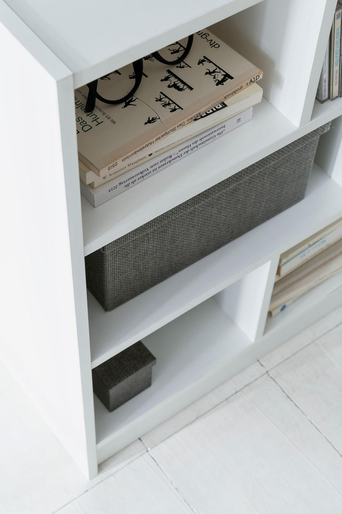 BÜCHERREGAL – Holz, melaminbeschichtet, mit Stauraum, modern - Weiß, Holz (80/69/30cm) - KADIMA DESIGN