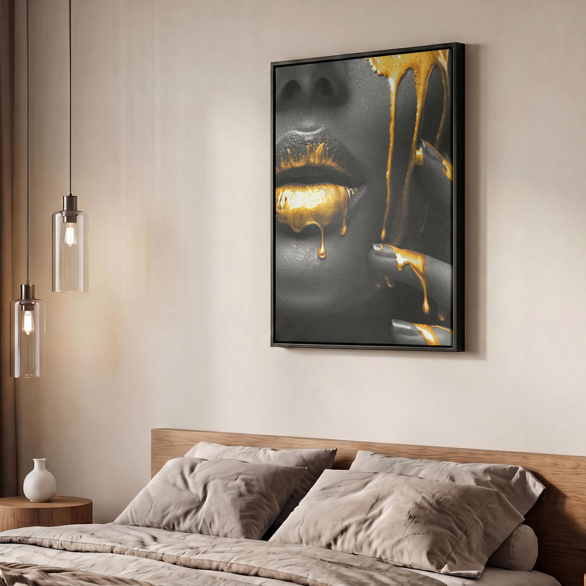 LEINWAND Bilder mit Rahmen - Frau - Schwarz - Gold - Gesicht - Lippen - 60x80 - Goldfarben, Textil (60/80cm) - MuchoWow