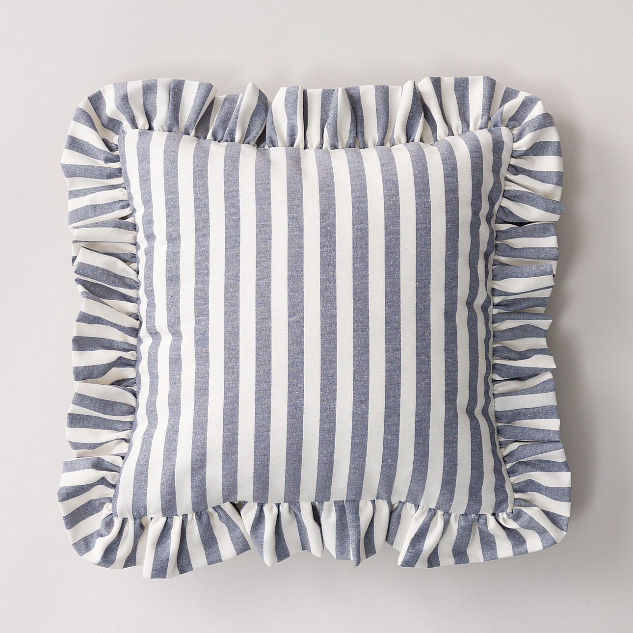 KISSENHÜLLE Charlotte 45x45 cm mit Rüsche - Blau, Textil (45/1cm) - Dekoria