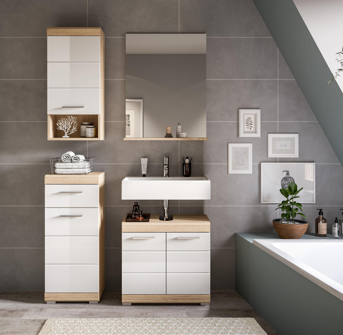 BADMÖBEL-SET weiß Hochglanz, Eiche 4-teilig 112 cm, Kombination mit viel Stauraum - Weiß Hochglanz/Eichefarben, Holzwerkstoff (112/191/34cm) - Inn.Furn