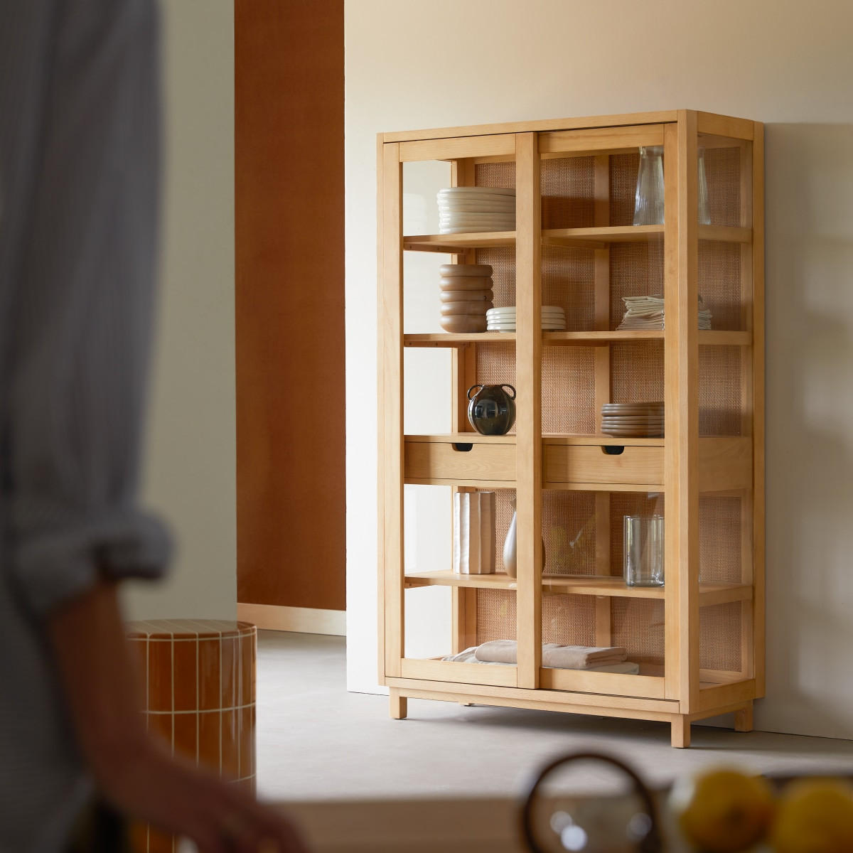 GESCHIRRSCHRANK Adel Natur aus Eiche - Naturfarben, Holz (110/180/45cm) - Tikamoon
