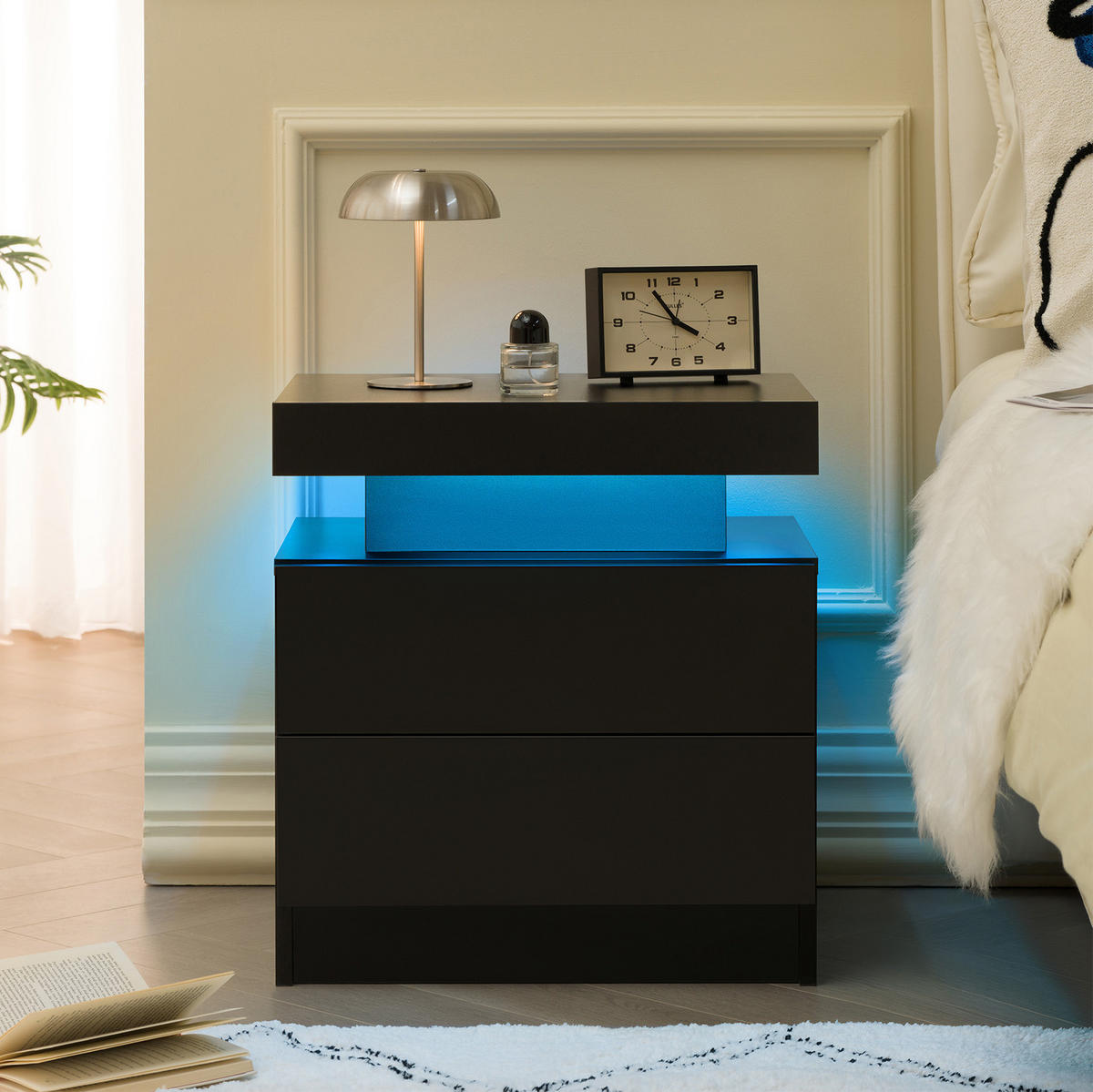 NACHTTISCH 50/53/36 cm schwarz aus Holzwerkstoff mit LED-Beleuchtung und 2 Schubladen - Schwarz, Holzwerkstoff (53/36/50cm) - OKWISH