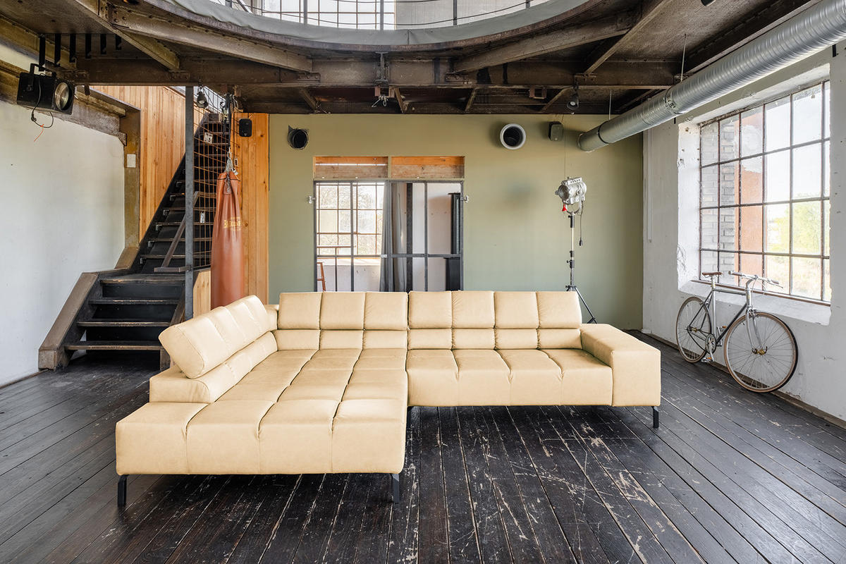 ECKSOFA NELSON Beige Leder Relaxfunktion - Beige/Schwarz, Leder/Metall (321/216cm) - KAWOLA