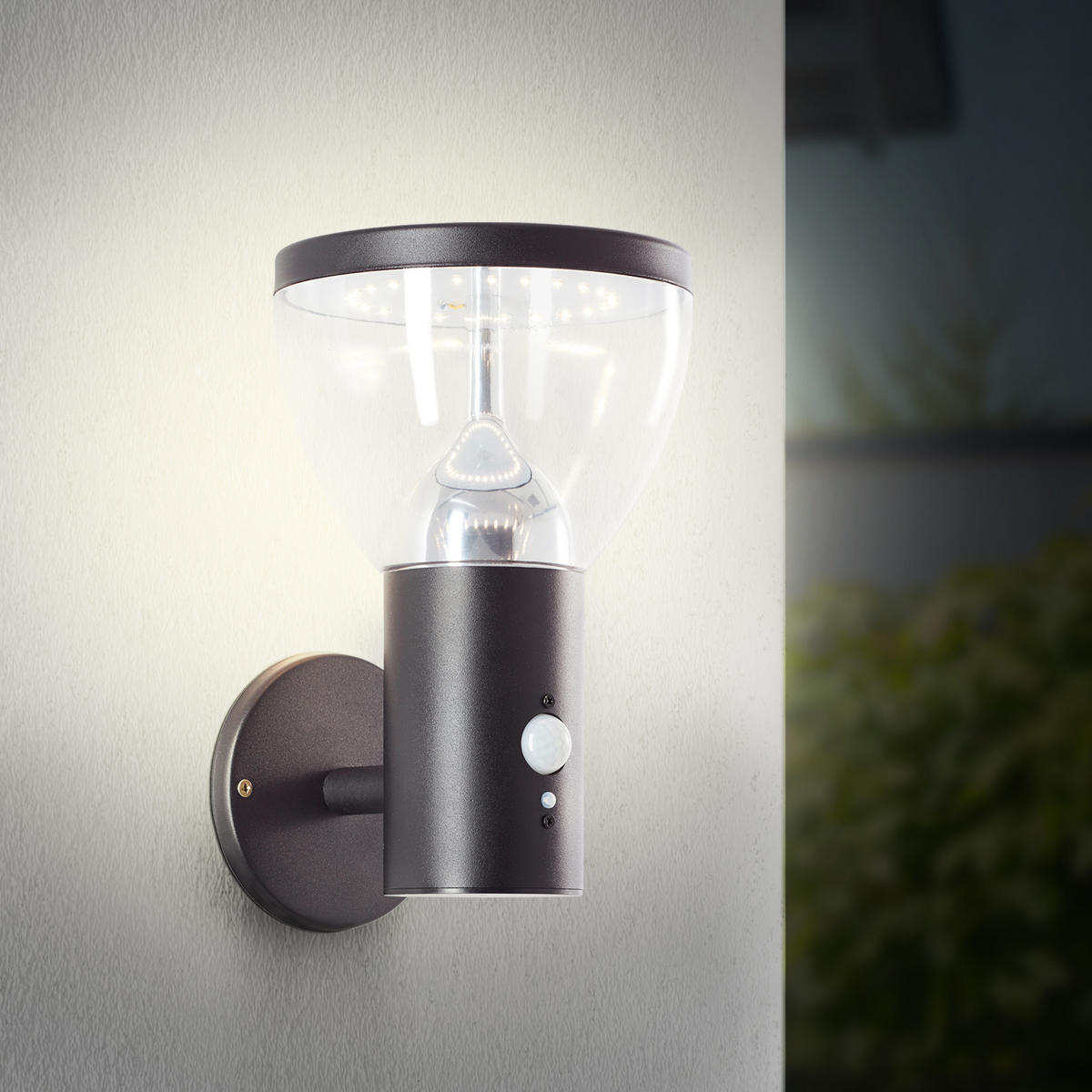 AUSSENWANDLEUCHTE Tulip G40410/06 - Schwarz, Metall (16/24.5/17.5cm) - Brilliant