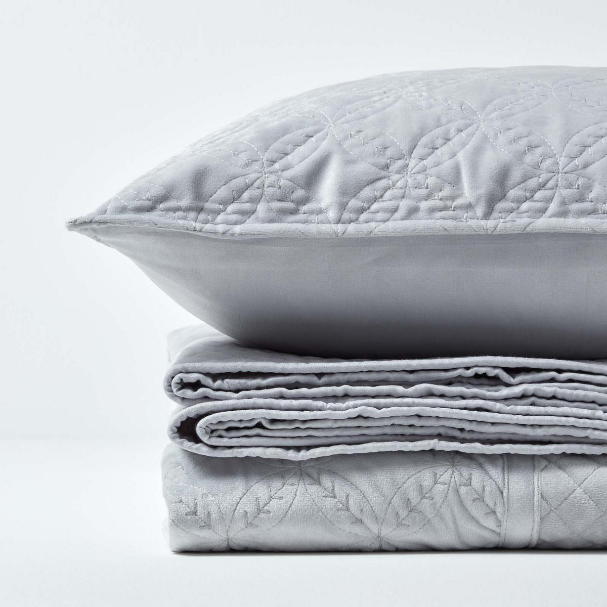 KISSENHÜLLE Samt gesteppt, Eternity-Rings 45/45 cm - Grau, Textil (45/45cm) - Homescapes