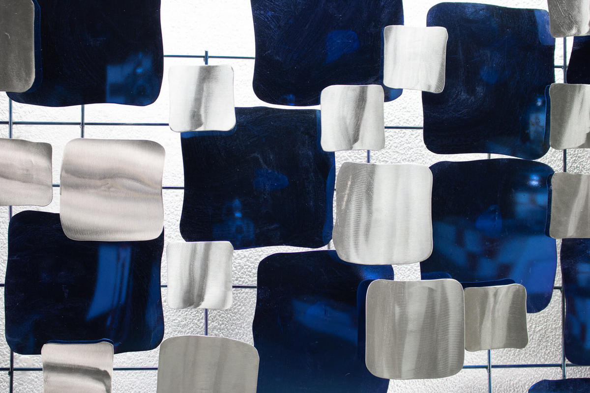 WANDDEKO Blau 117/65 cm - Blau/Weiß, Metall (4/65/6cm) - KUNSTLOFT