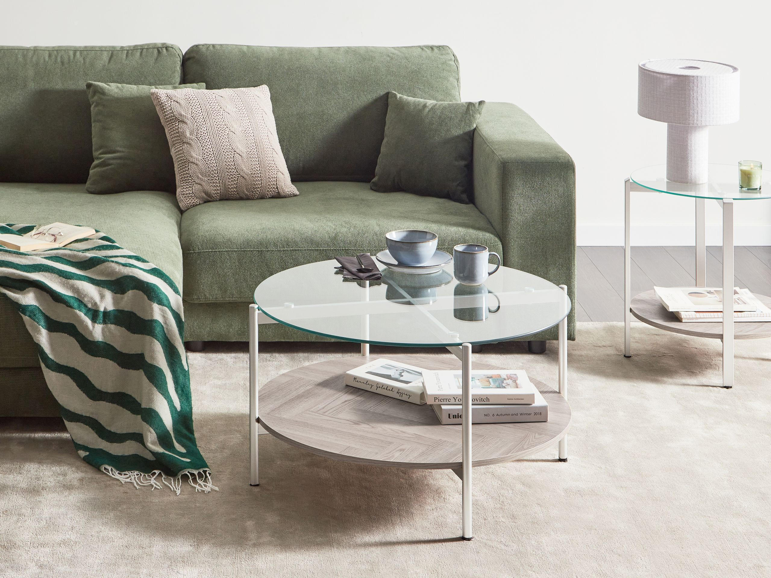 COUCHTISCH Silber/Heller Holzfarbton Lovell - Hellbraun/Silberfarben, Glas/Holzwerkstoff (80/80/45cm) - Beliani