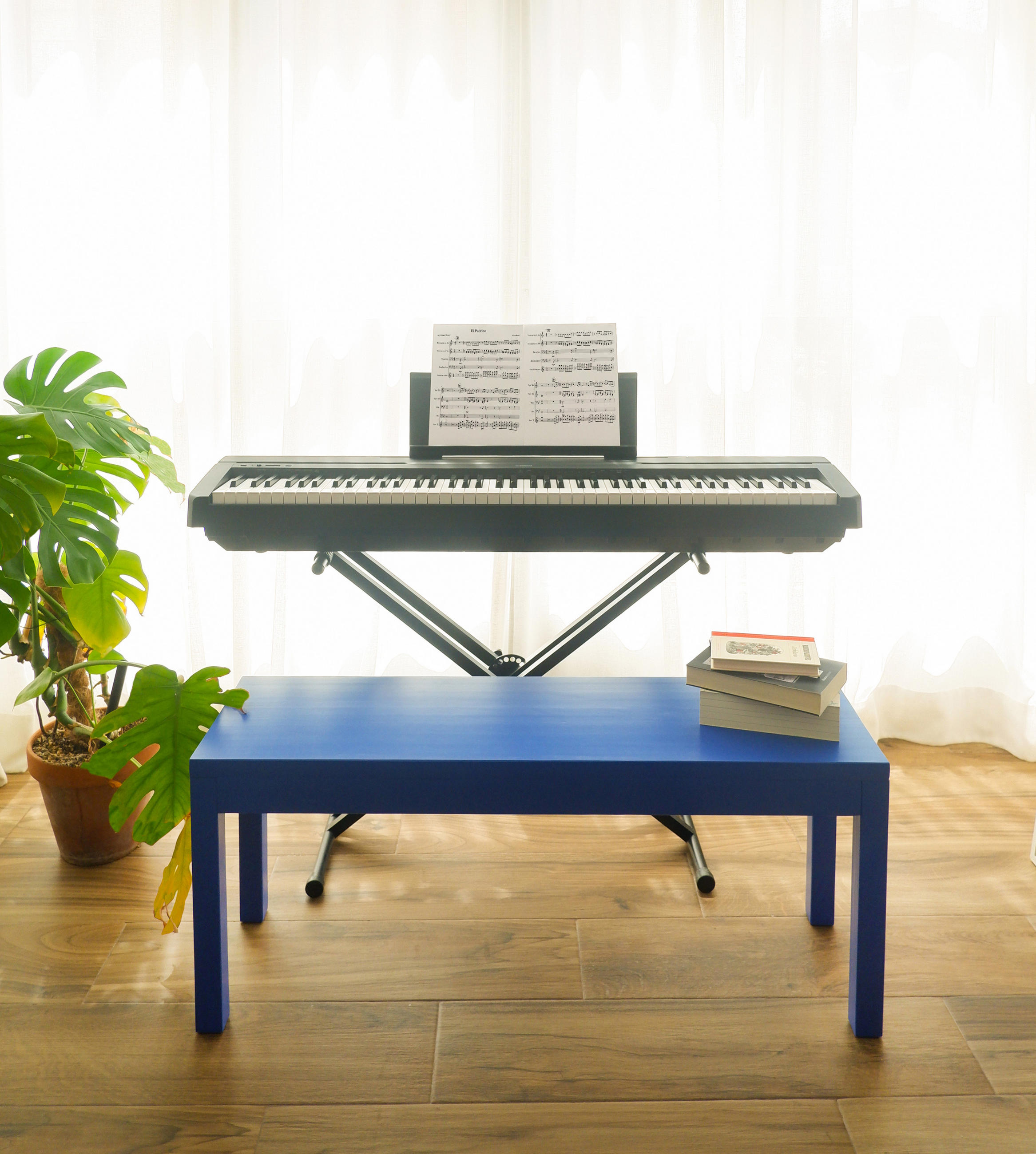 BANK aus massiver Kiefer, blau JULIETTE - Blau, Holz (110/46/33cm) - RNT By Really Nice Things