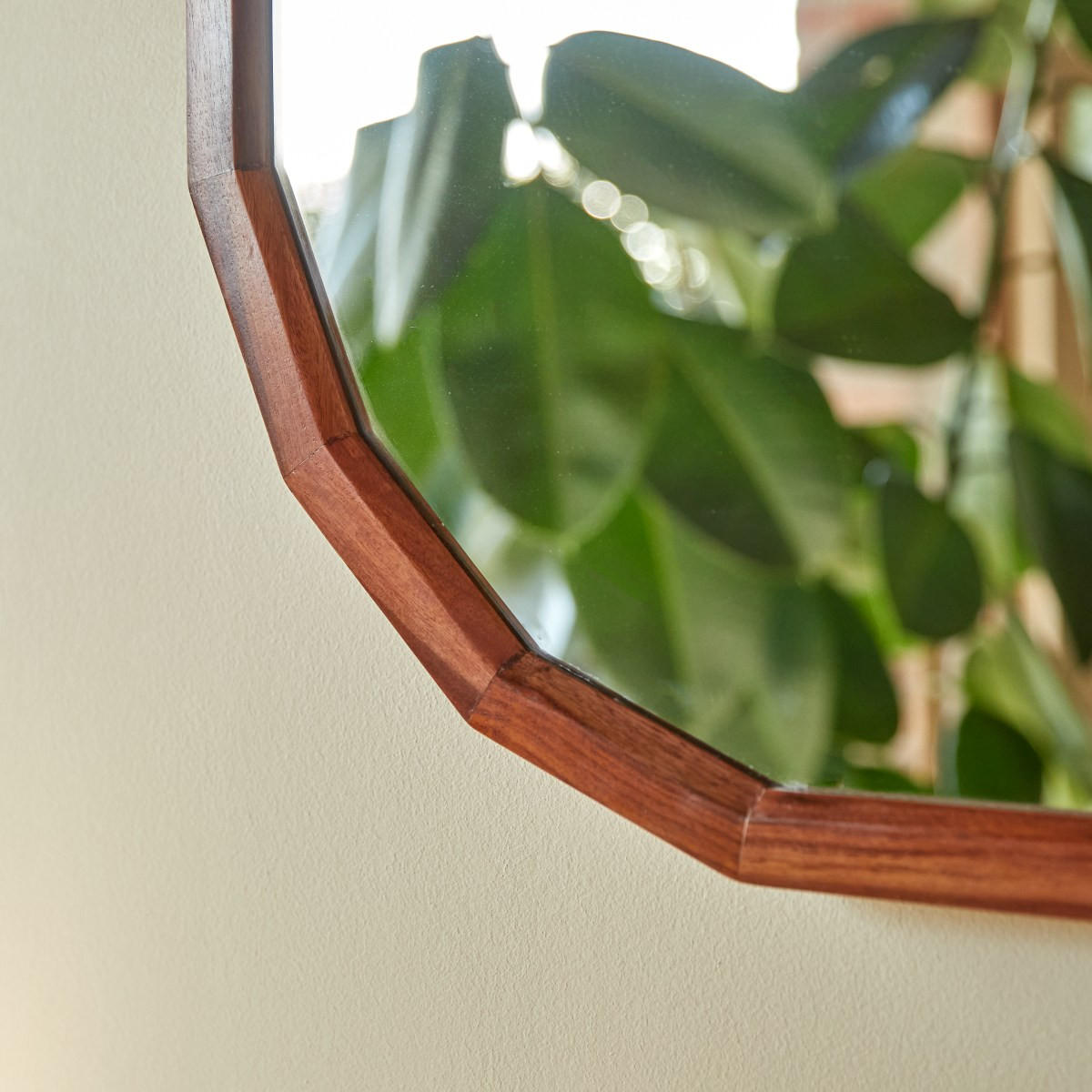 SPIEGEL Jade Braun aus Palisander - Braun, Holz (70/80/3cm) - Tikamoon