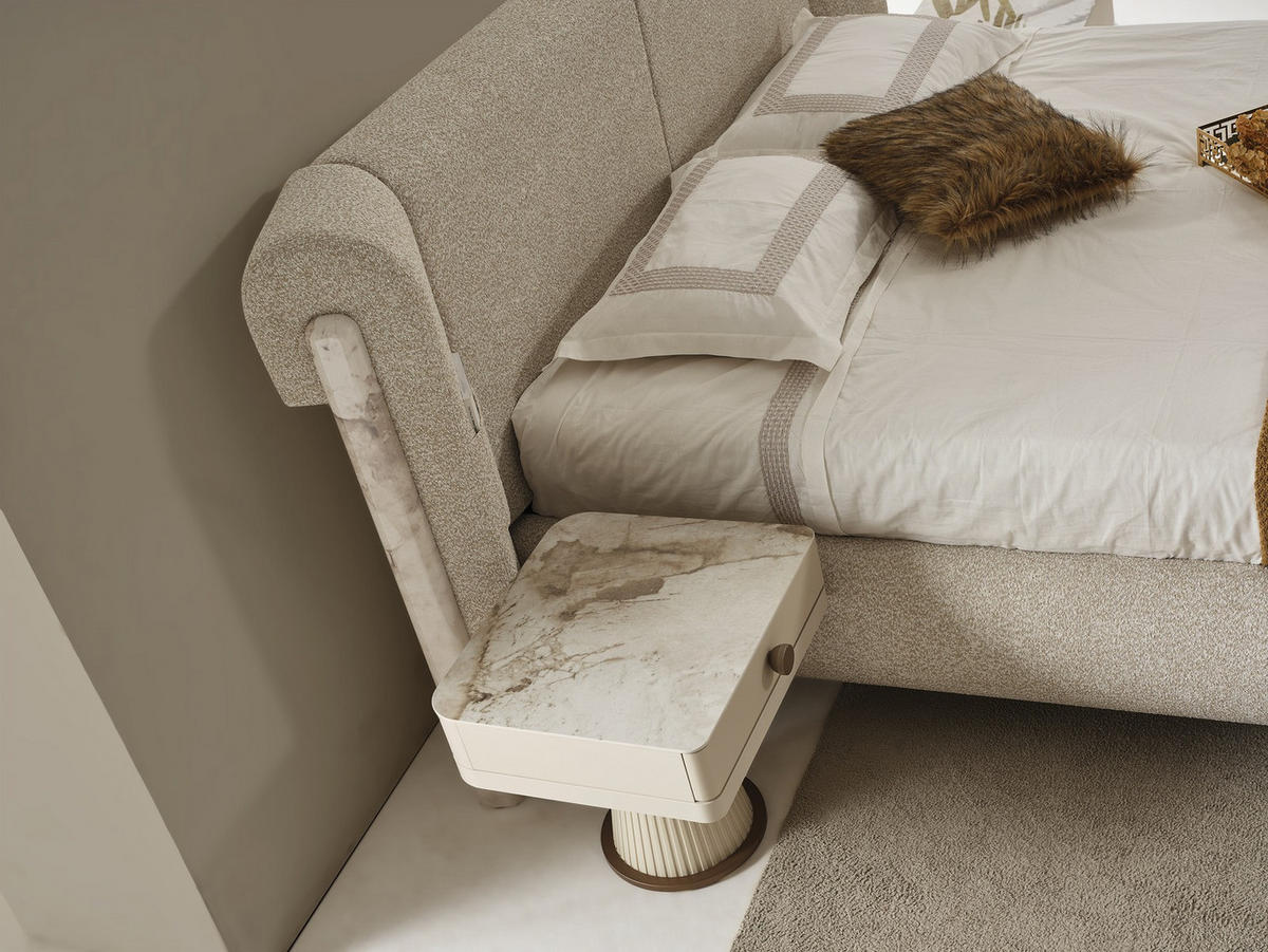 BETTANLAGE SEBASTIAN Schlafzimmer-Set, 4-teilig, Beige, Bett mit Kopfteil, 2 Nachttische und Kommode - Beige, Leder/Holzwerkstoff (160/200cm) - Villa Möbel