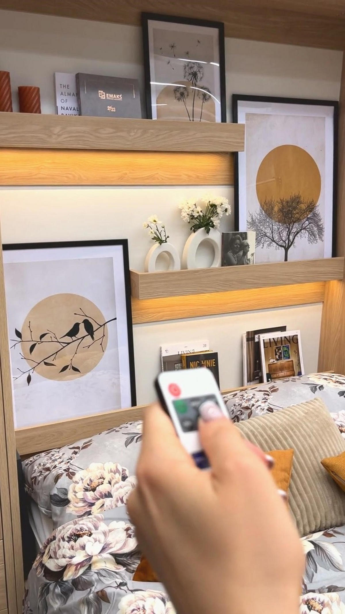 SCHRANKBETT Wandklappbett vetikal GN120x200 mit Schreibtisch und LED - Weiß-Matt - Weiß, Holzwerkstoff (120/200cm) - QMM TraumMöbel