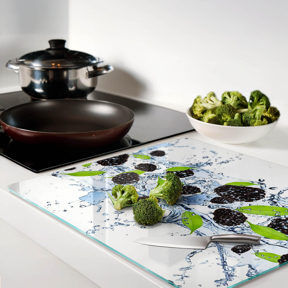 GLASPLATTE 60x52 cm Brombeerwasser - Schwarz, Glas (60/0.4/52cm) - TULUP
