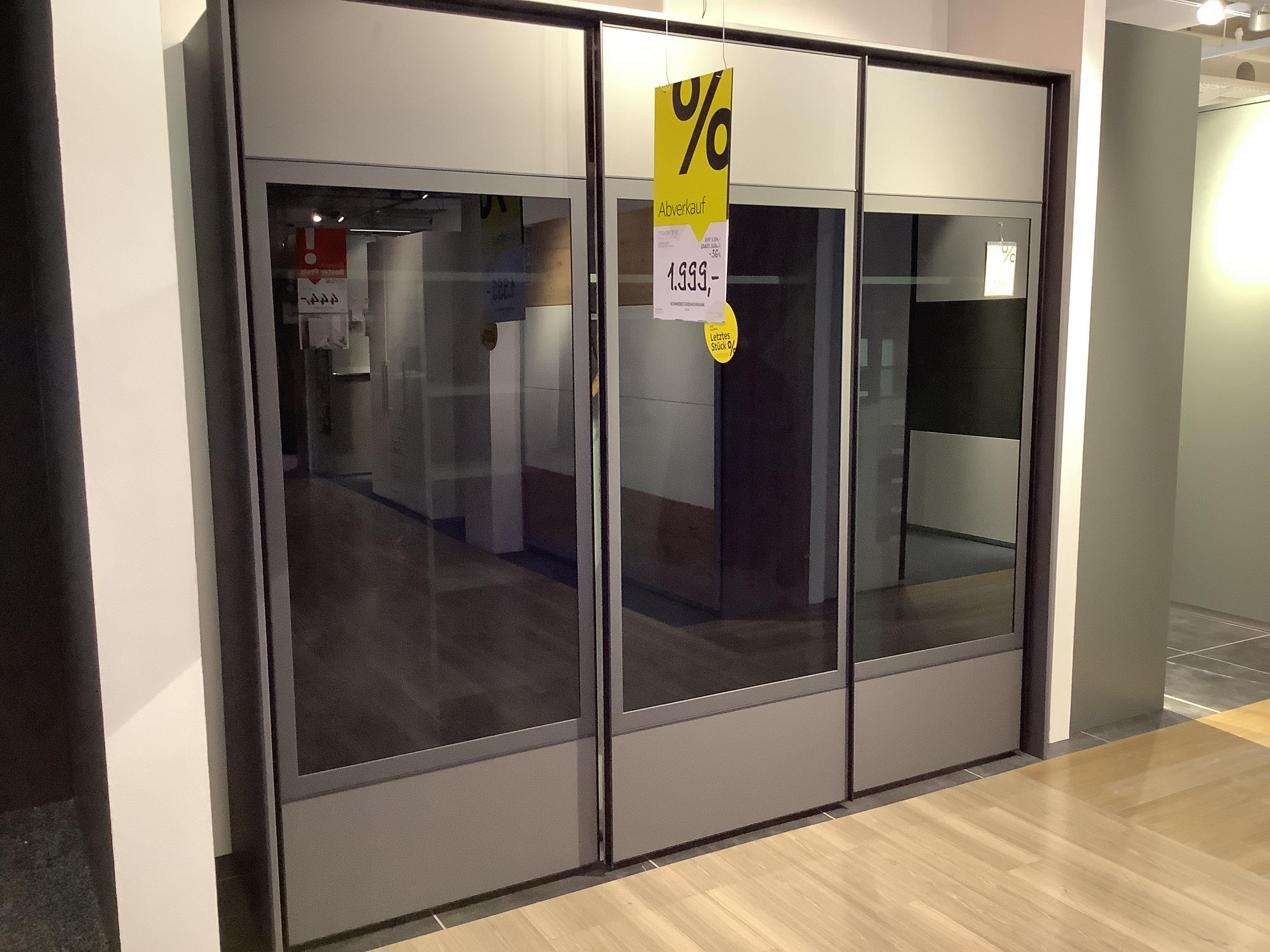 SCHWEBETÜRENSCHRANK PALUDI - Moderano